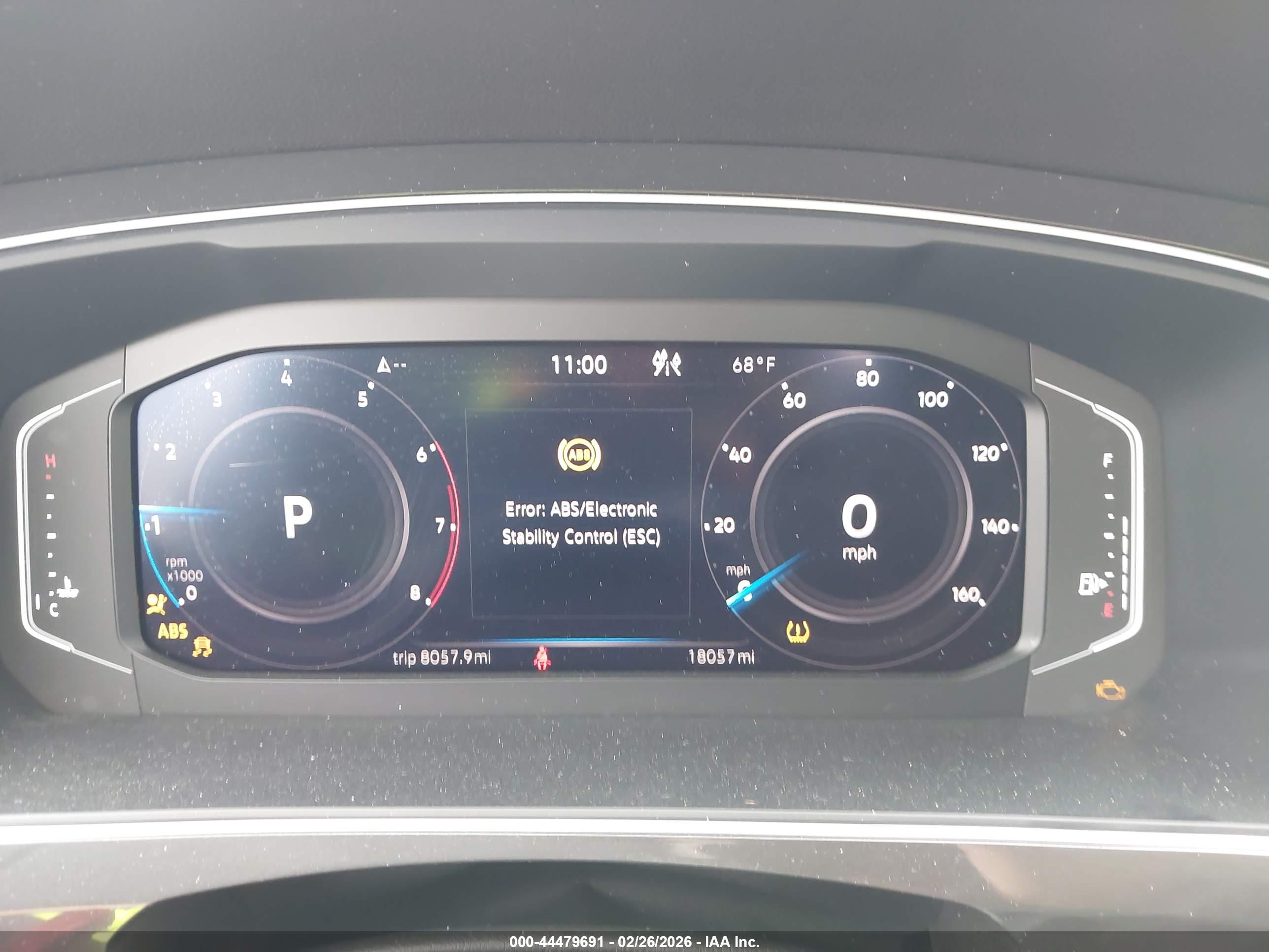 VOLKSWAGEN TIGUAN image 7