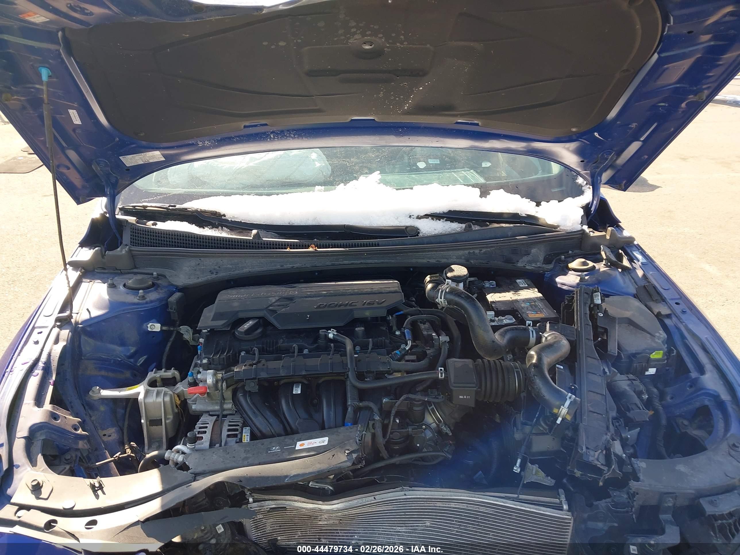 HYUNDAI ELANTRA image 10