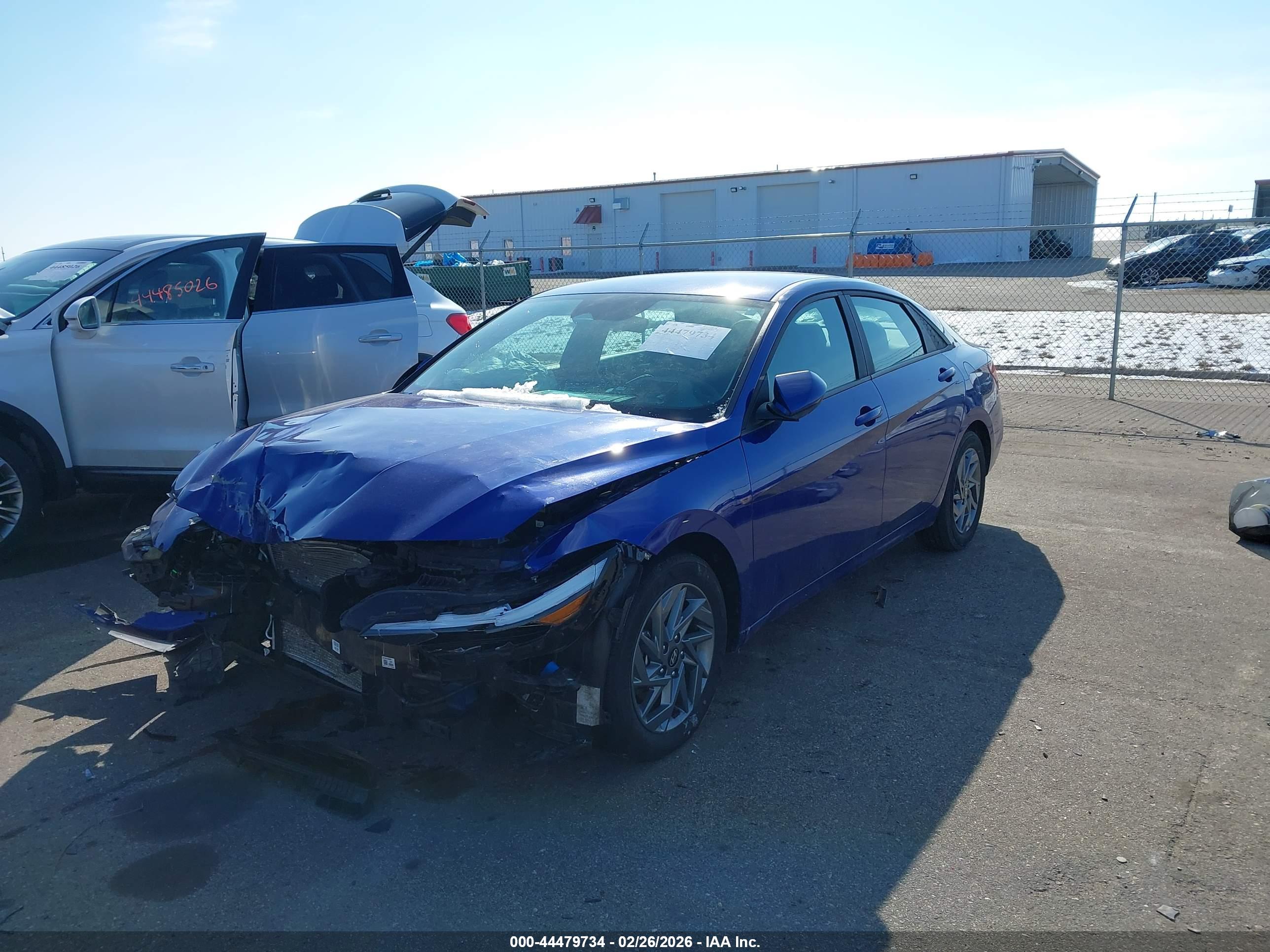 HYUNDAI ELANTRA image 2