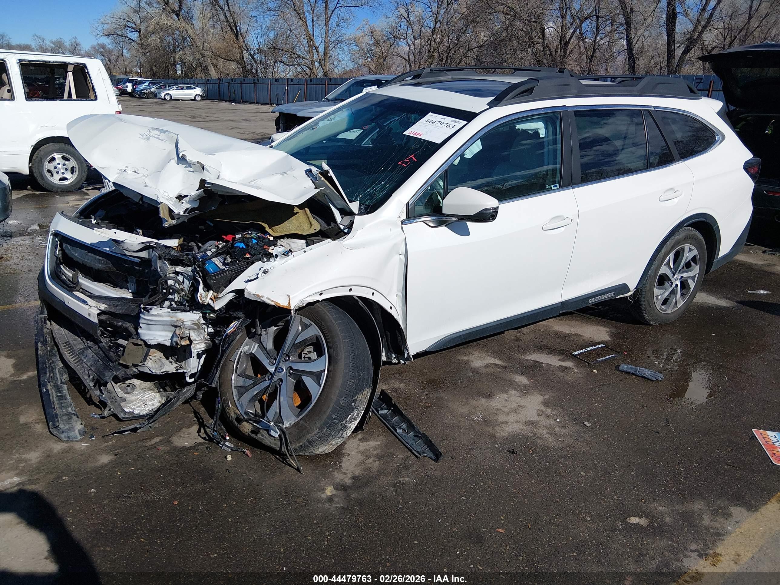 SUBARU OUTBACK image 2
