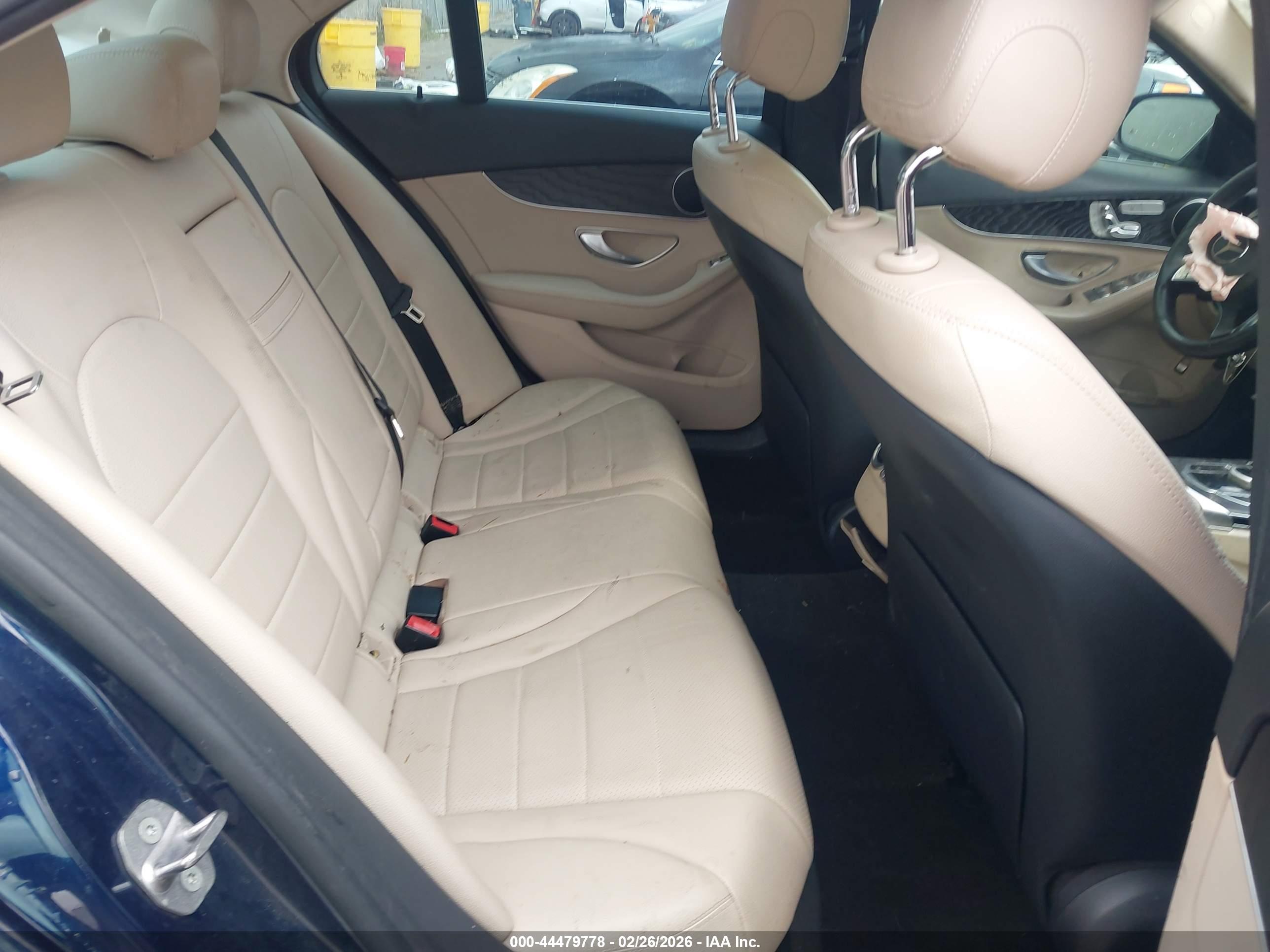 MERCEDES-BENZ C image 8