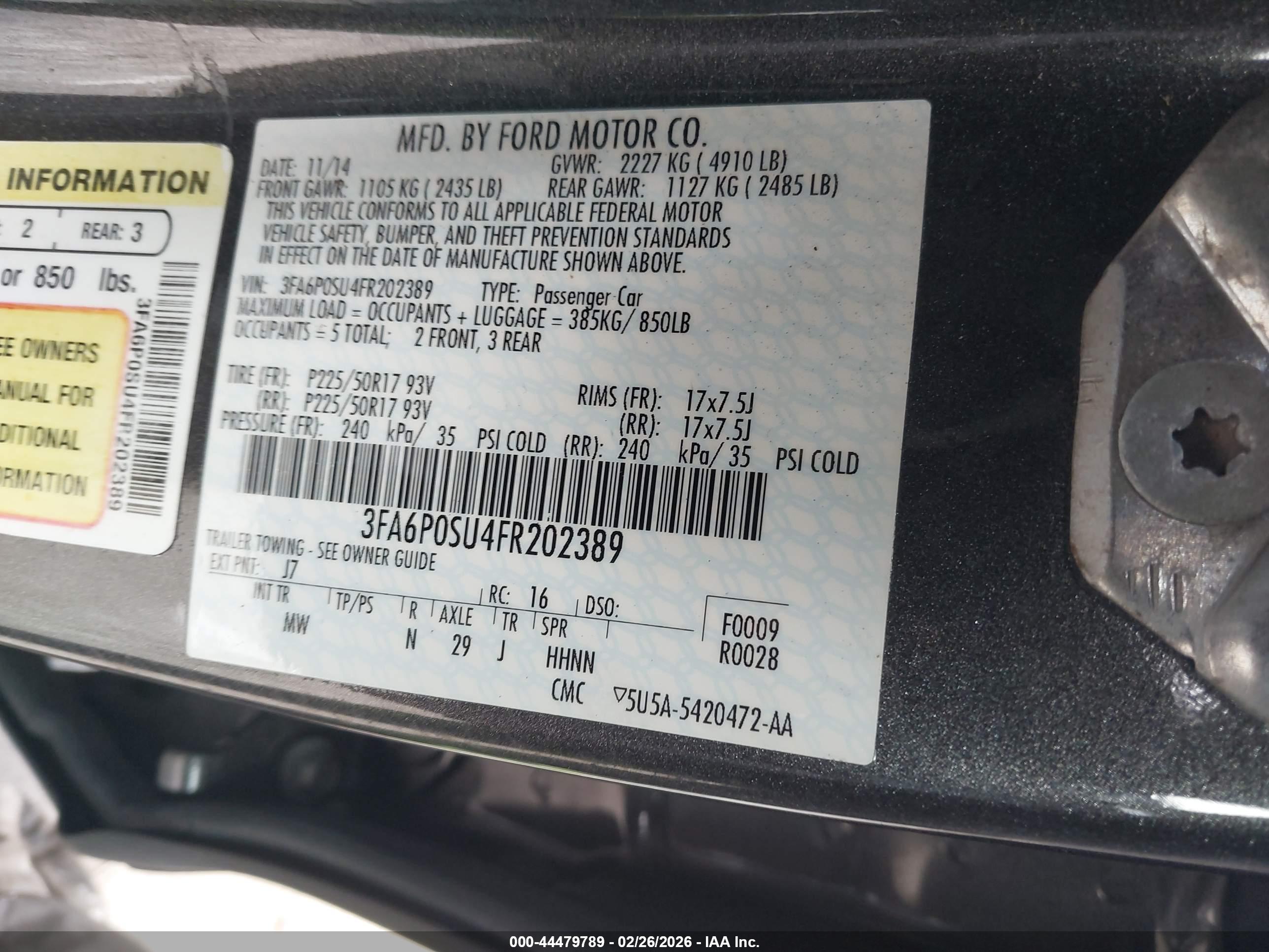 FORD FUSION image 9