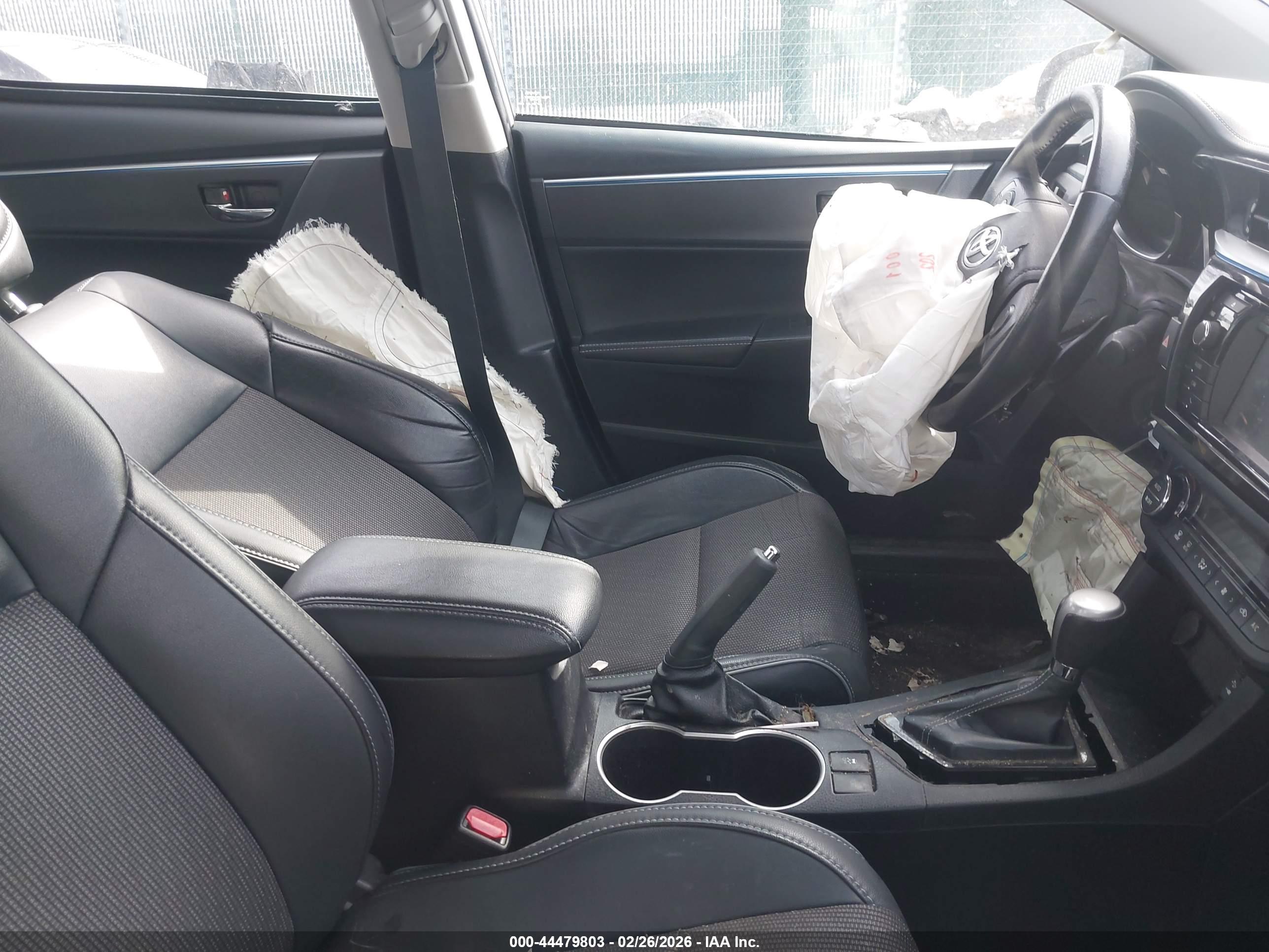 TOYOTA COROLLA image 5