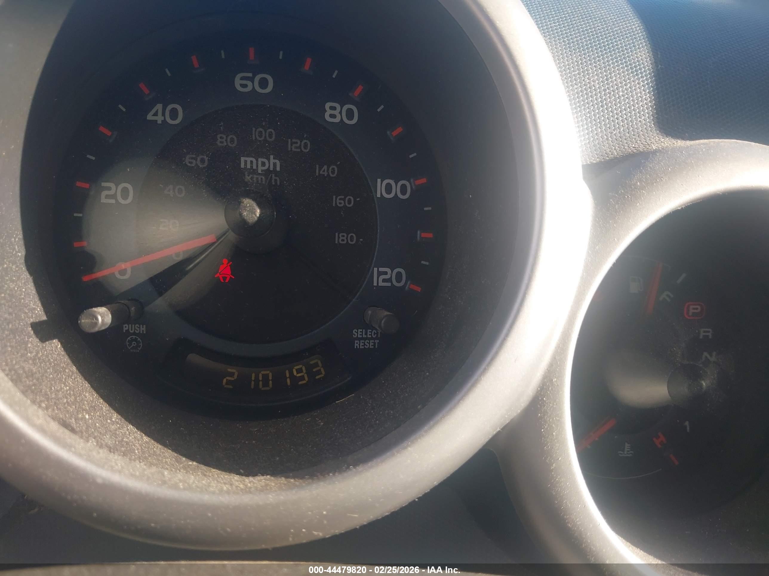 HONDA ELEMENT image 7