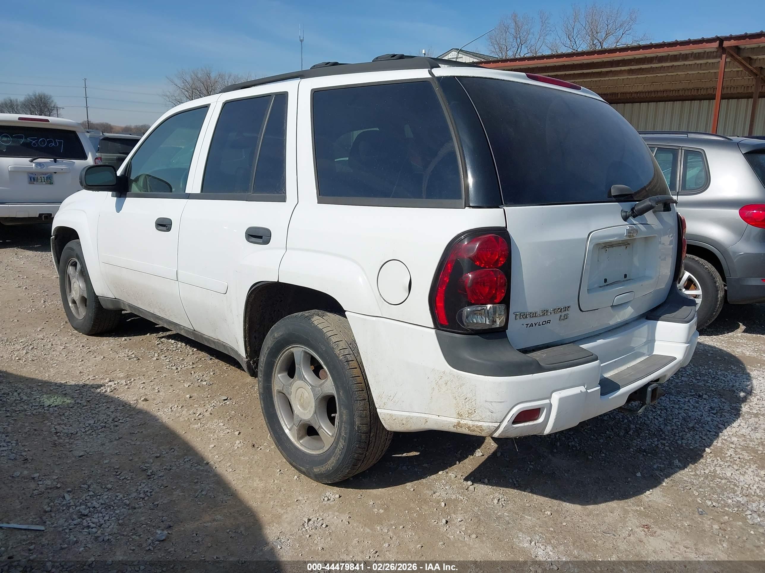 CHEVROLET TRAILBLAZER image 3