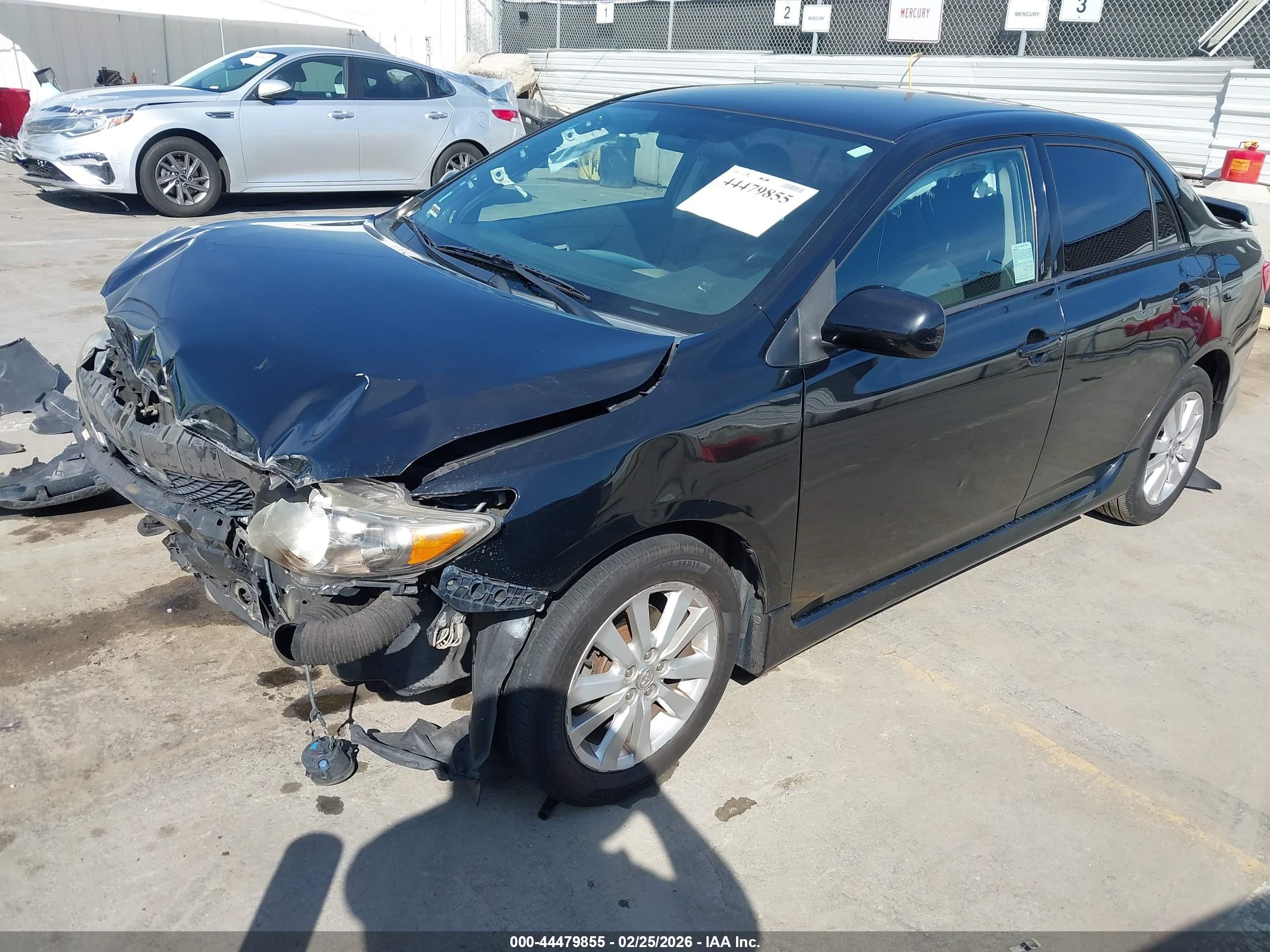TOYOTA COROLLA image 2