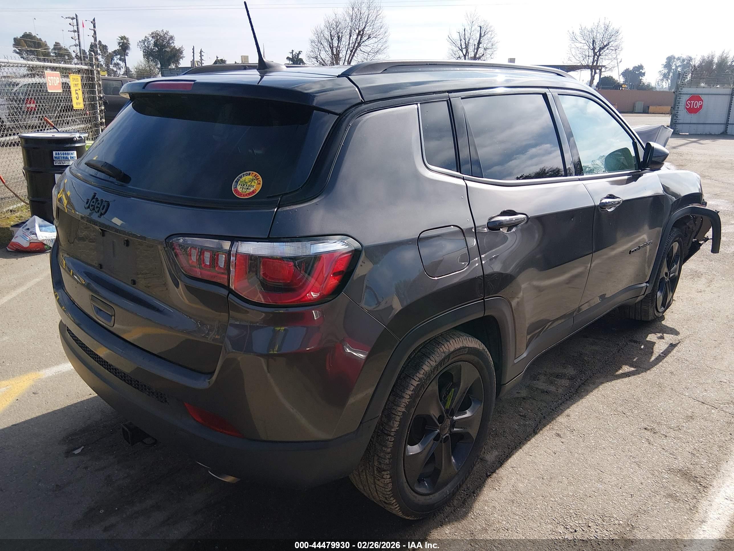 JEEP COMPASS image 4