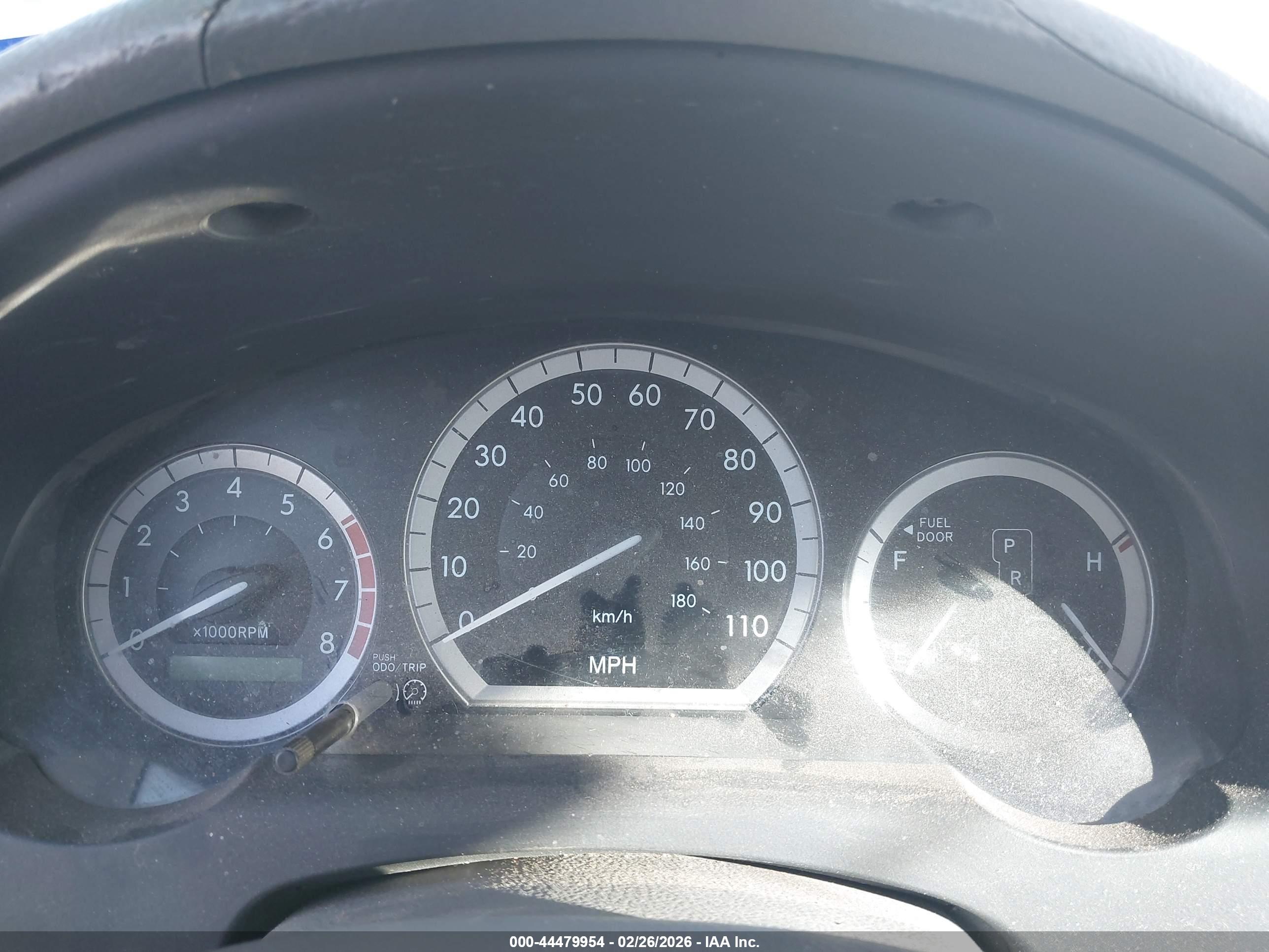 TOYOTA SIENNA image 7