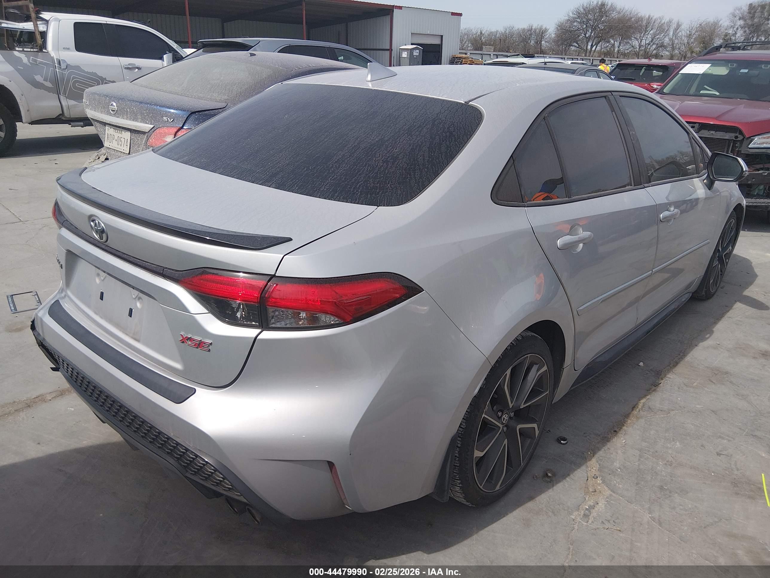 TOYOTA COROLLA image 4