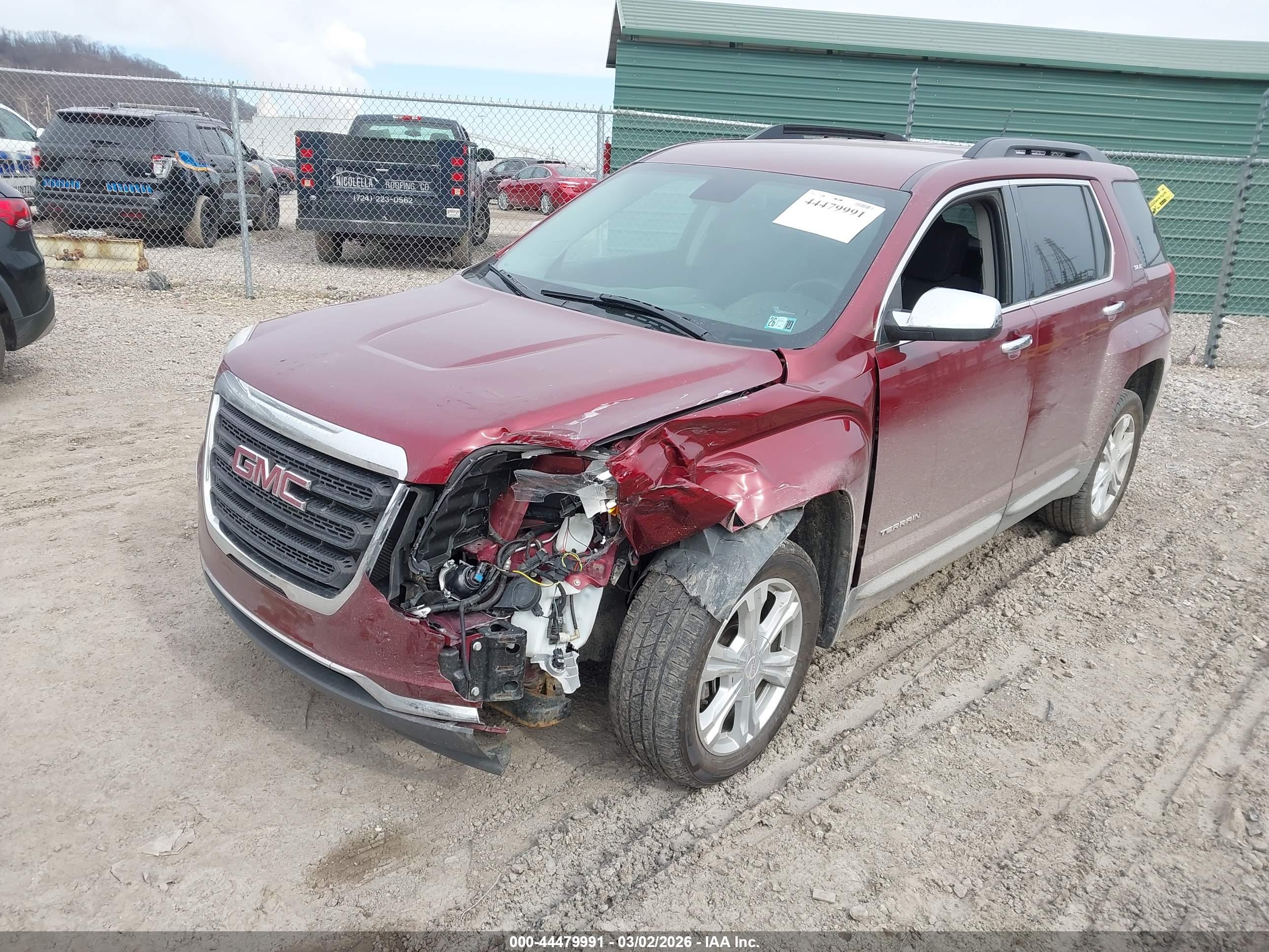 GMC TERRAIN image 2
