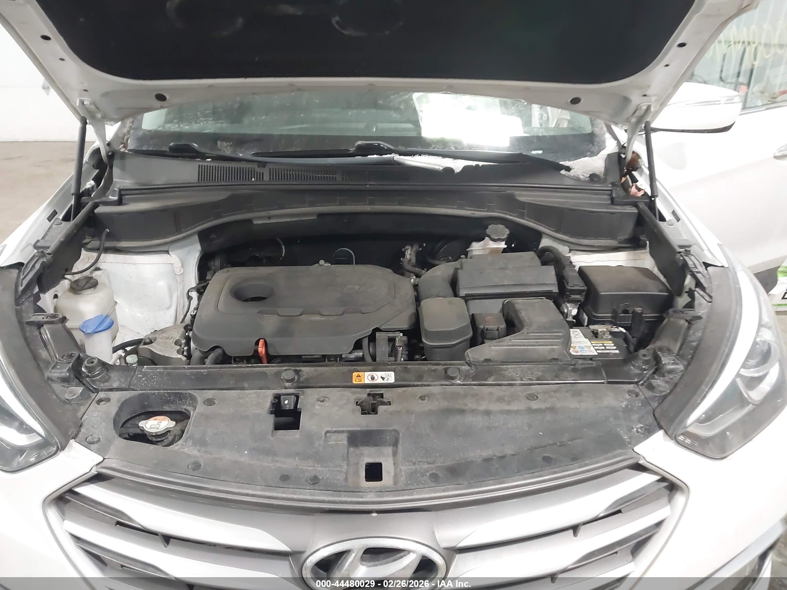 HYUNDAI SANTA image 10