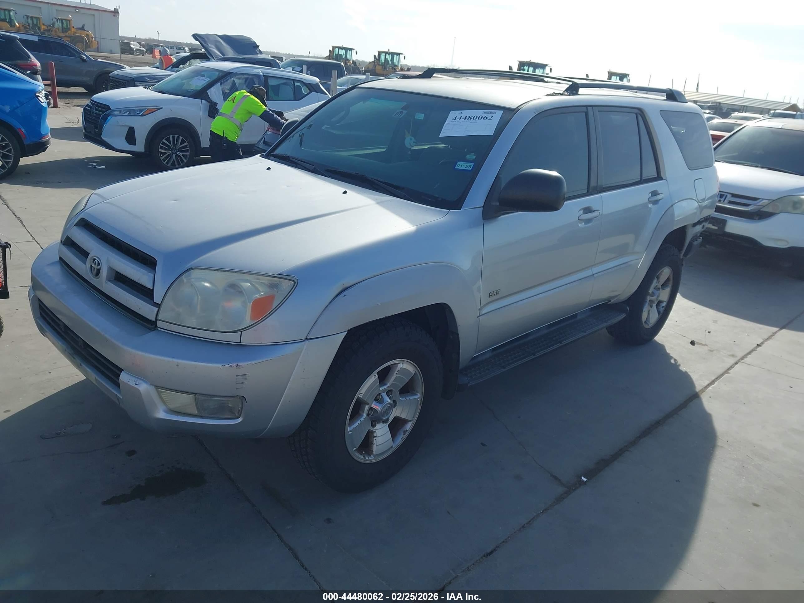 TOYOTA 4RUNNER image 2