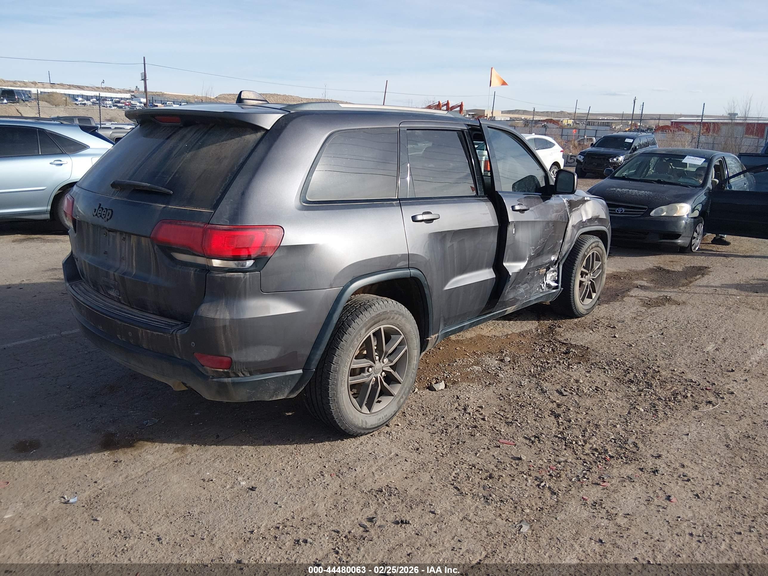 JEEP GRAND image 4