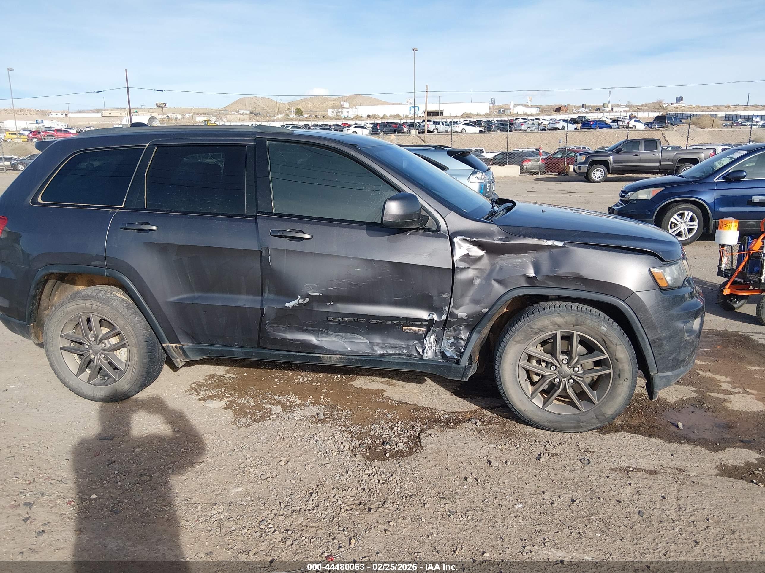 JEEP GRAND image 6