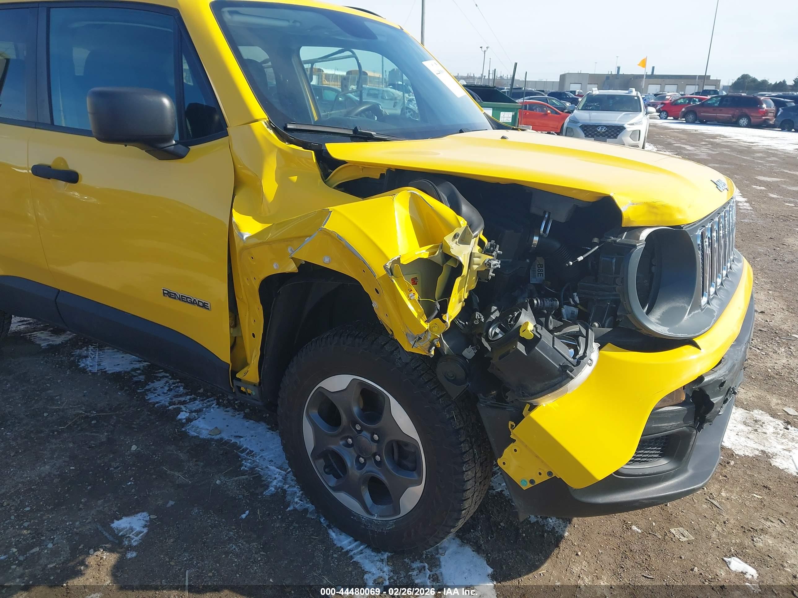 JEEP RENEGADE image 6