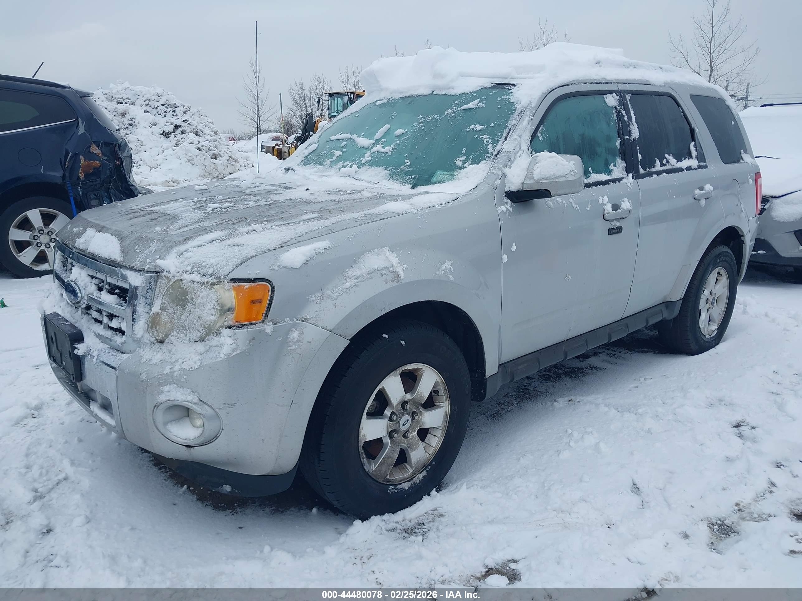 FORD ESCAPE image 2