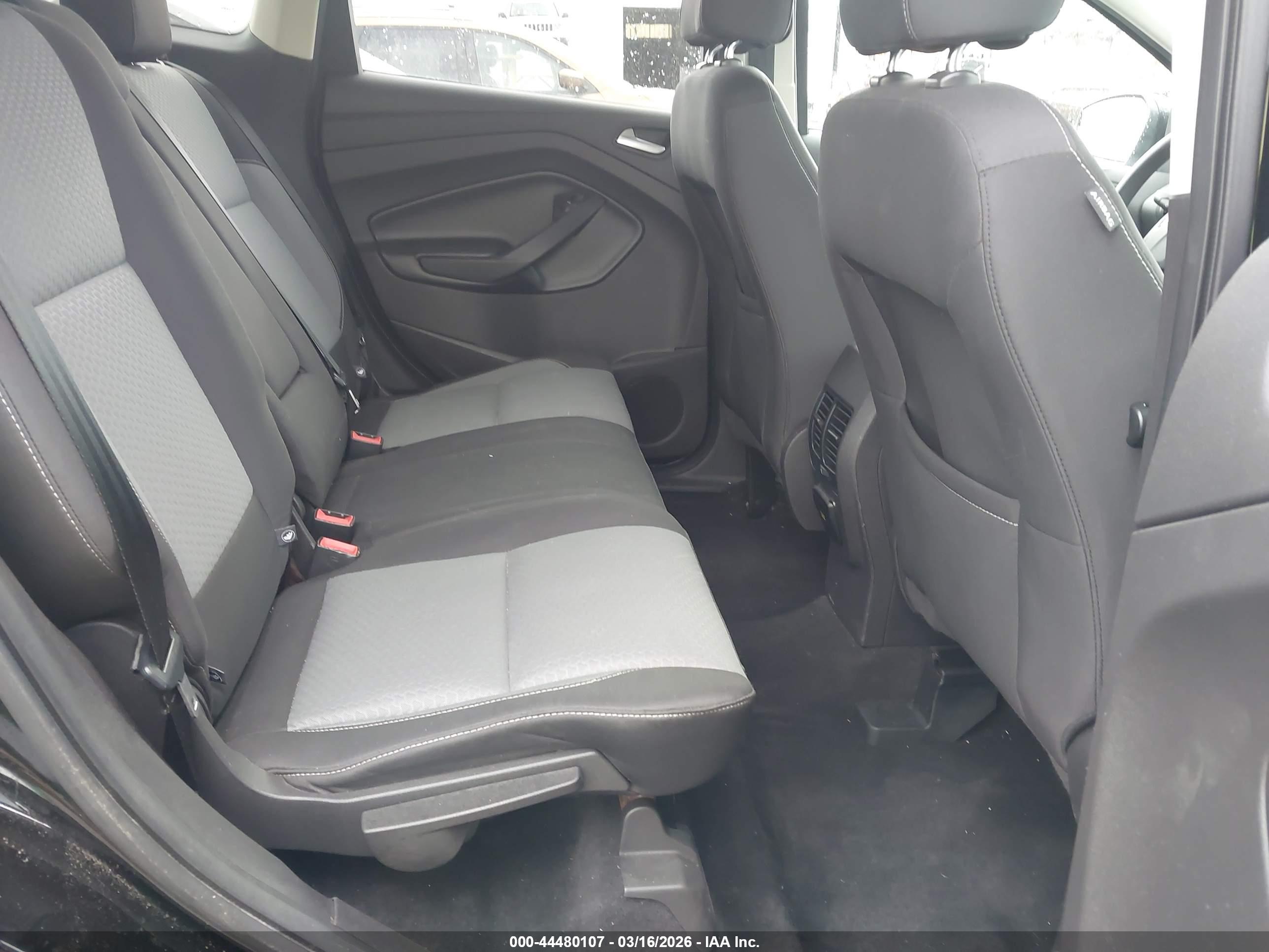 FORD ESCAPE image 8