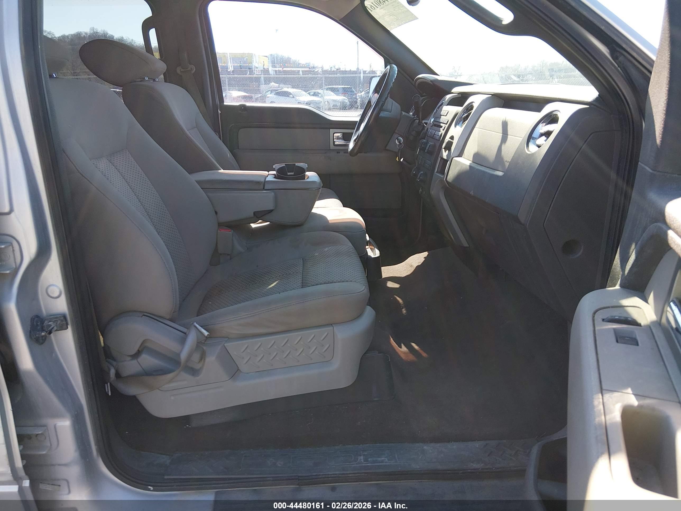 FORD F-150 image 5