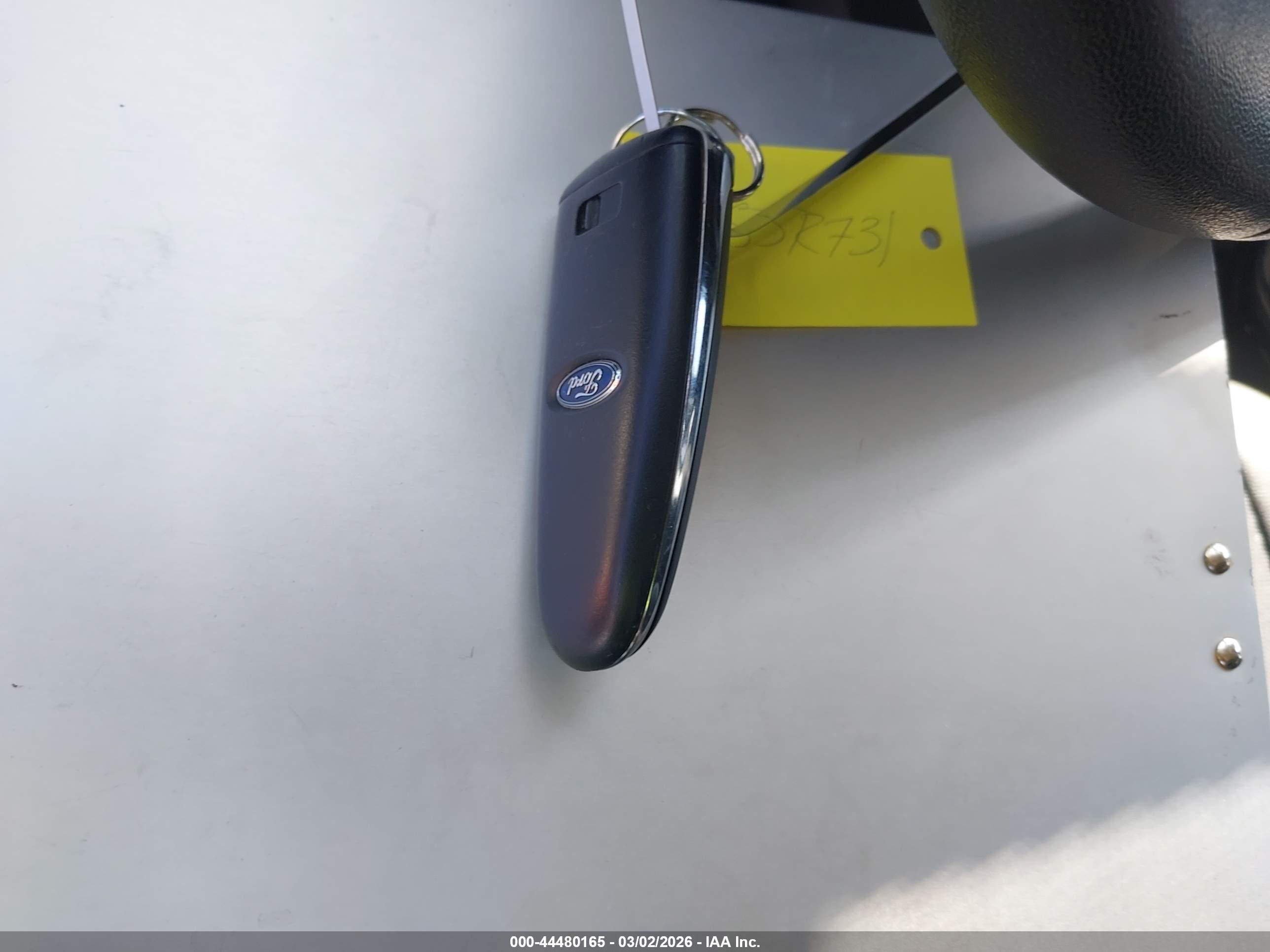 FORD ESCAPE image 11
