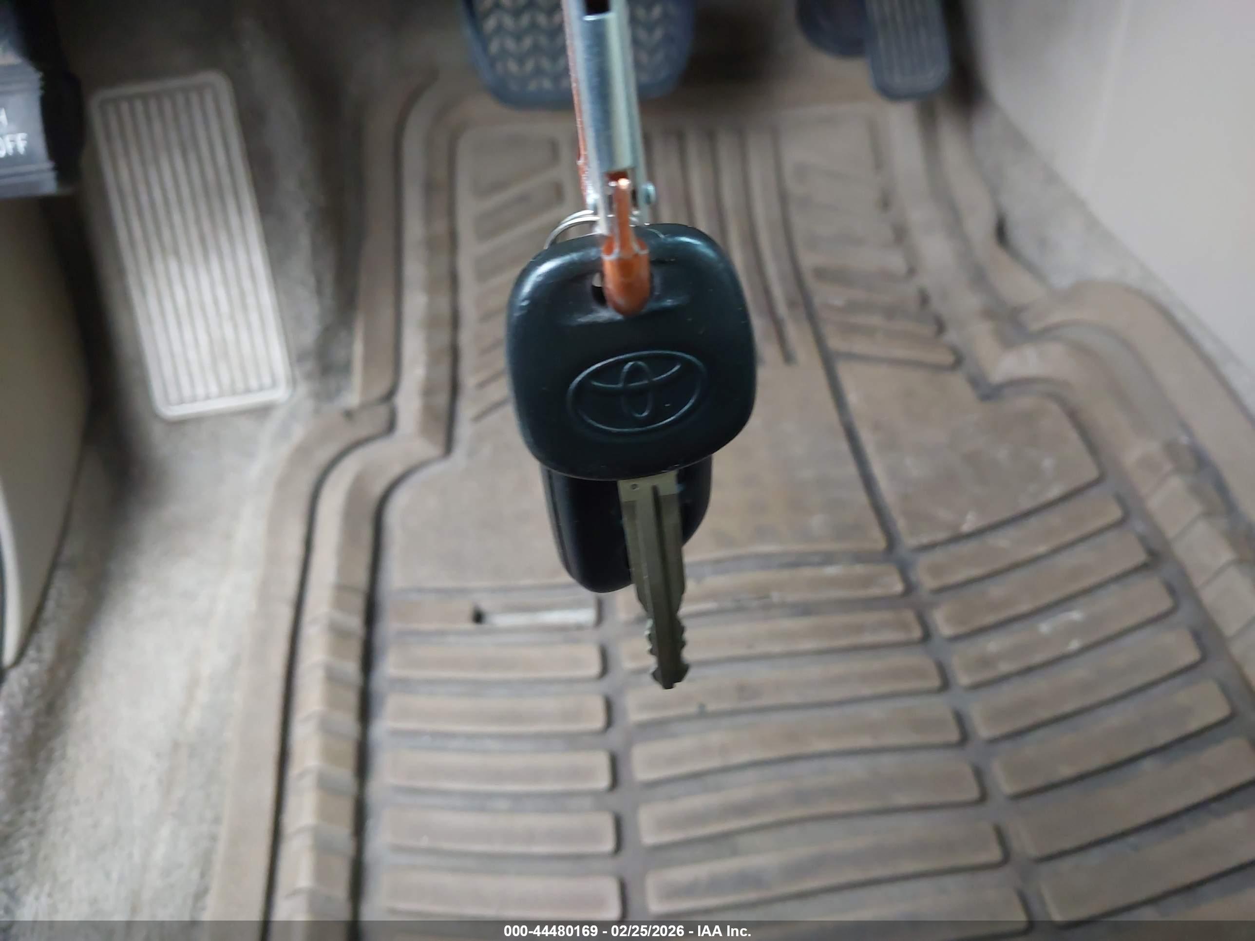 TOYOTA HIGHLANDER image 11
