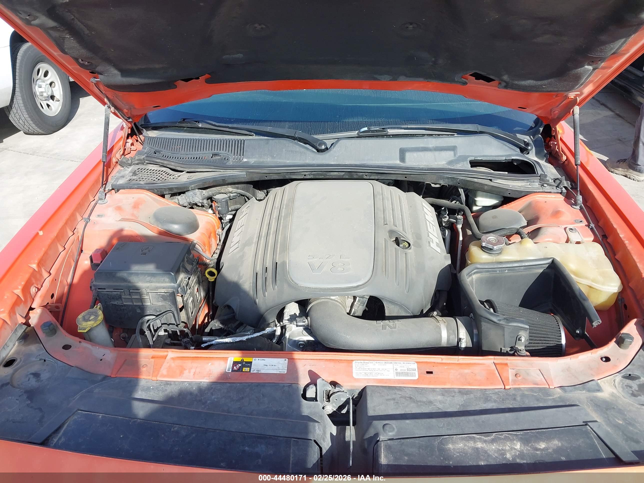 DODGE CHALLENGER image 10