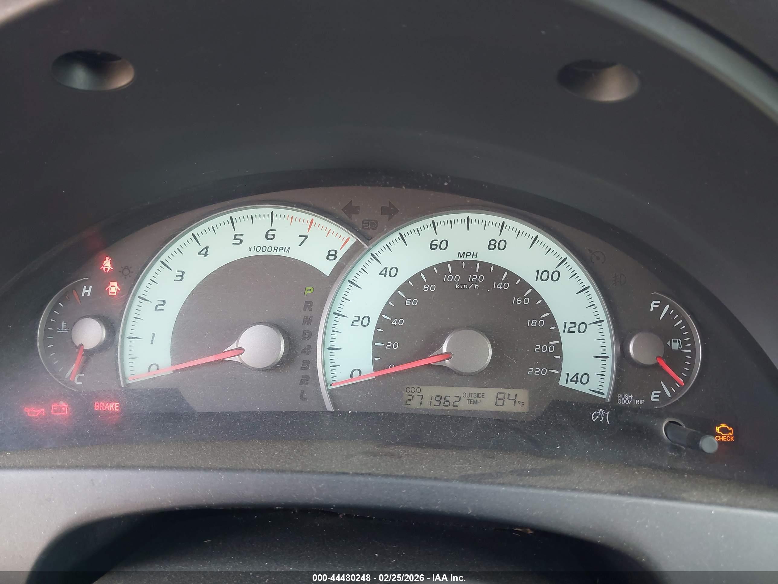 TOYOTA CAMRY image 7