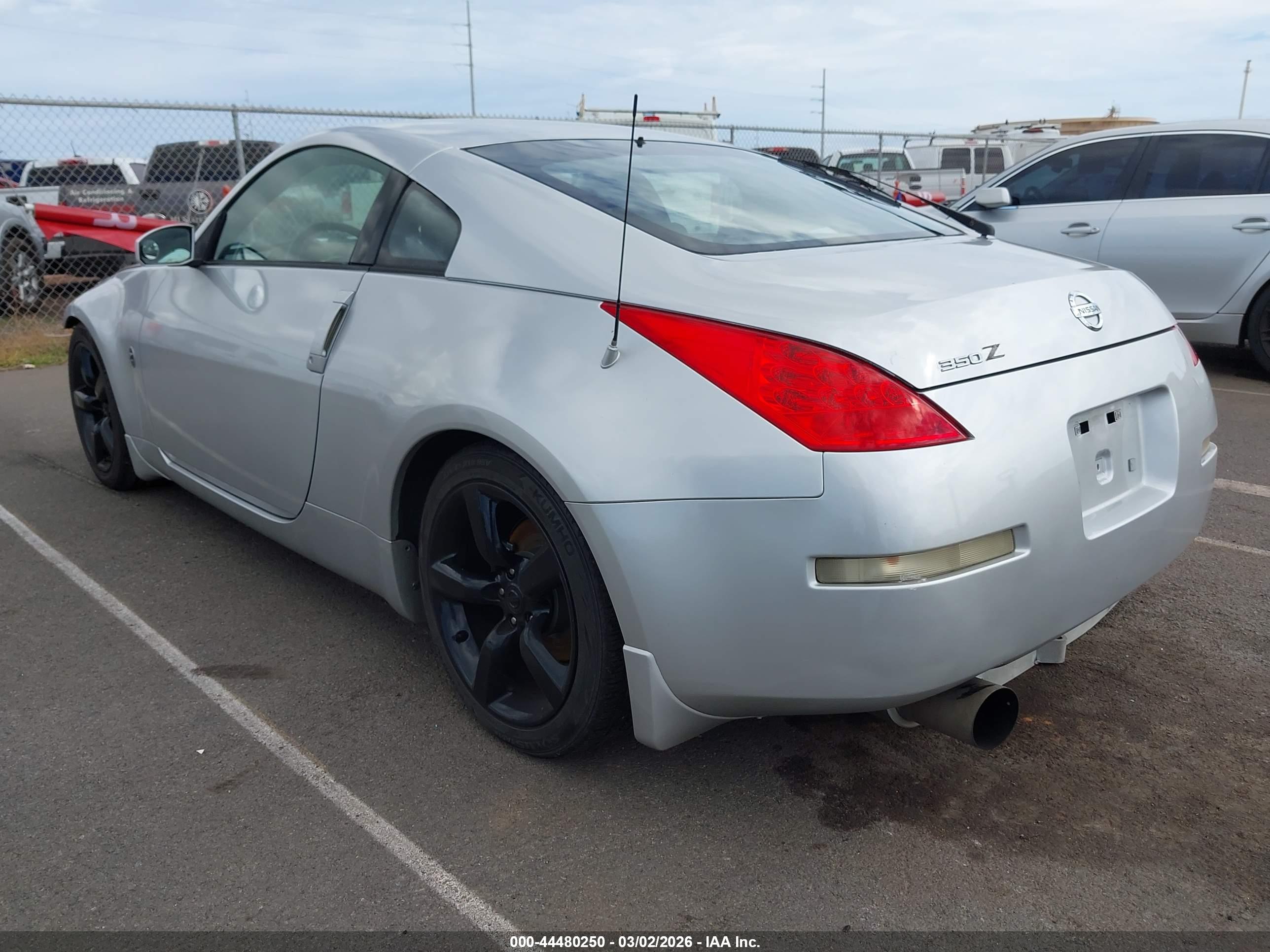 NISSAN 350Z image 3