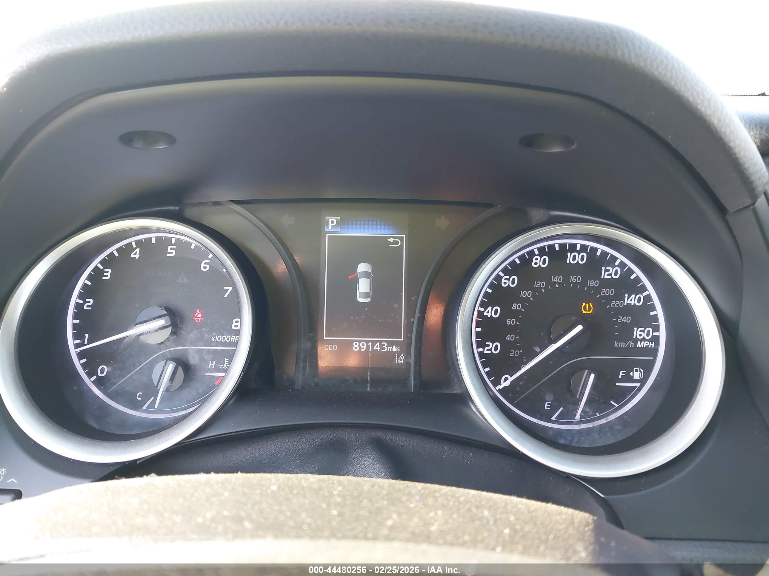 TOYOTA CAMRY image 7