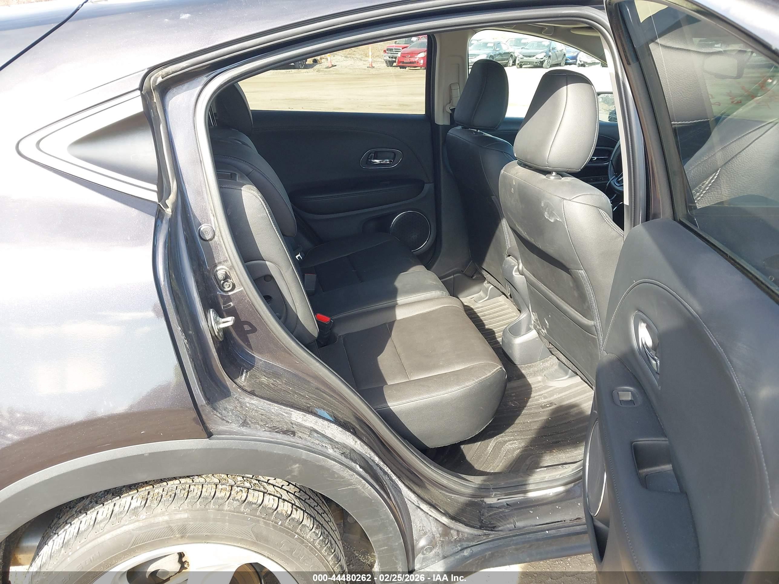 HONDA HR-V image 8