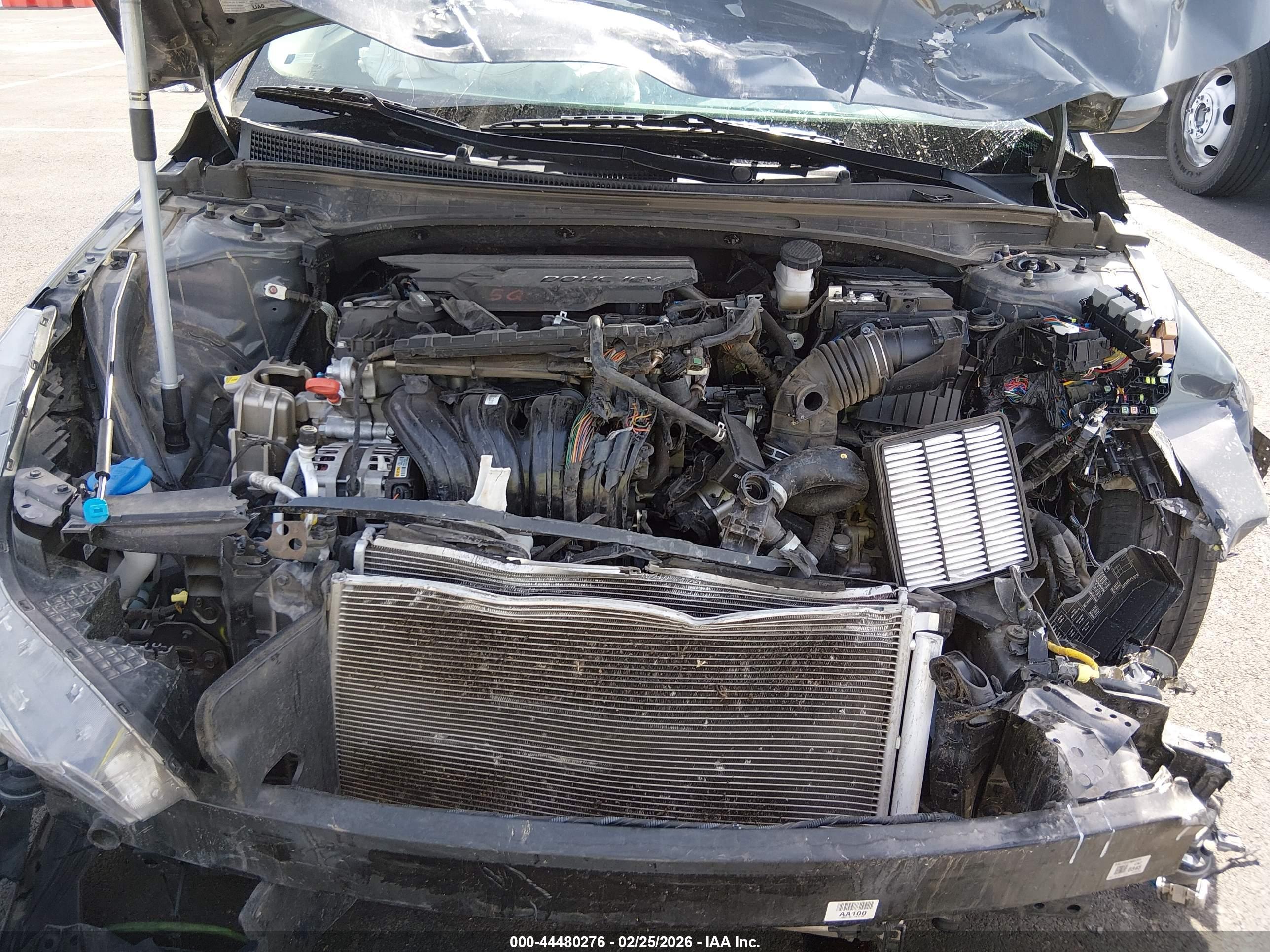 HYUNDAI ELANTRA image 10