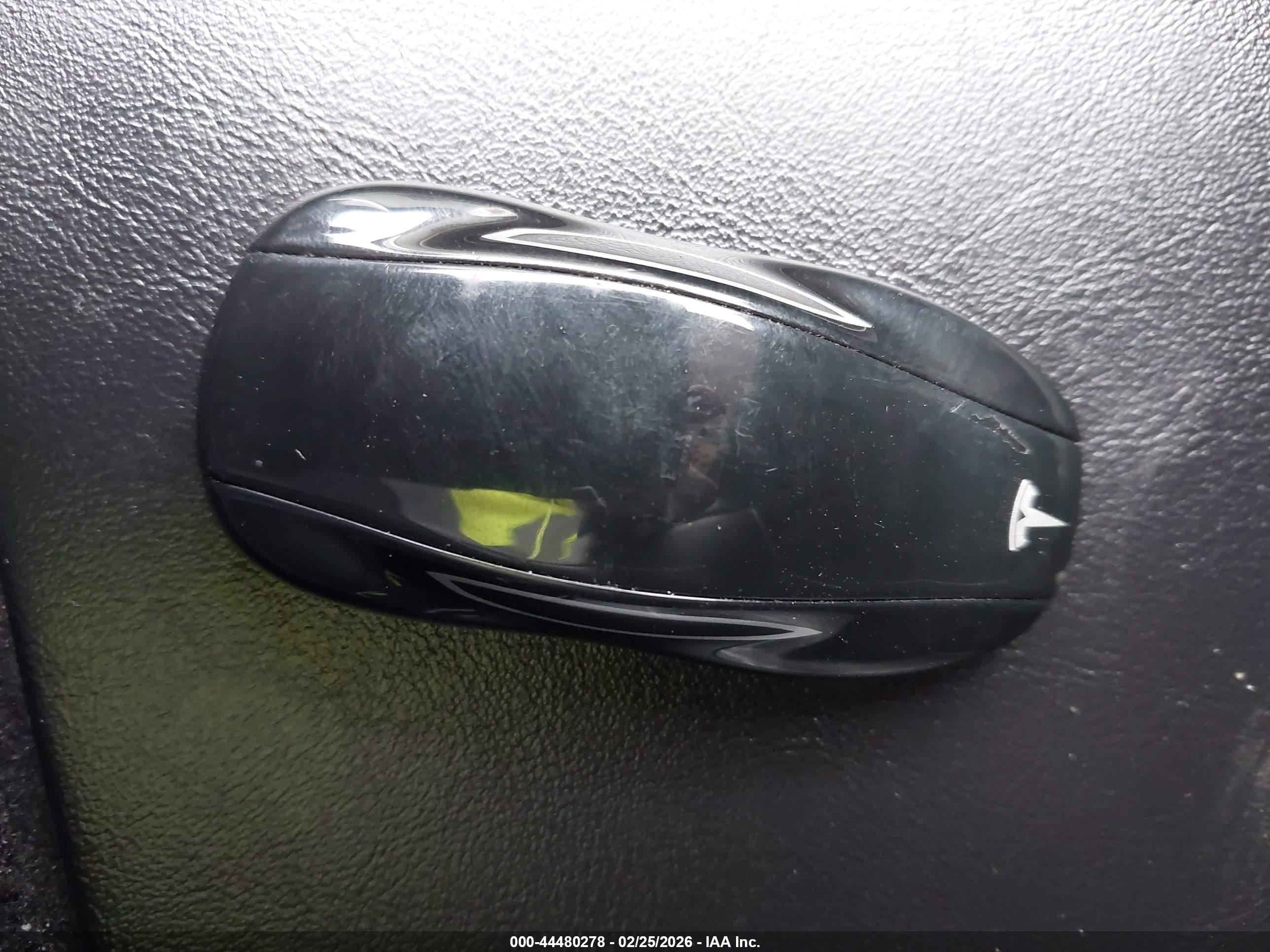 TESLA MODEL image 11