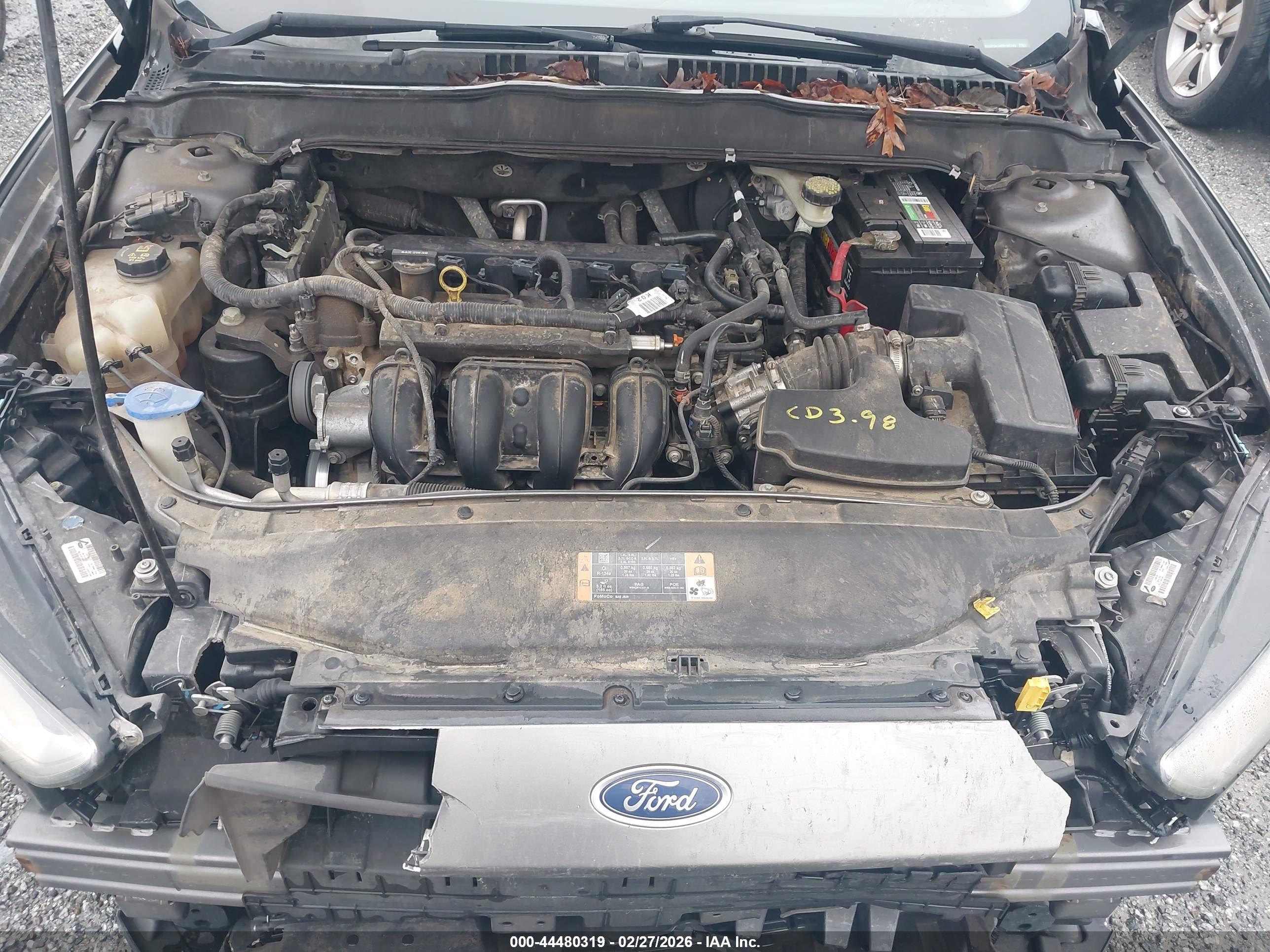 FORD FUSION image 10