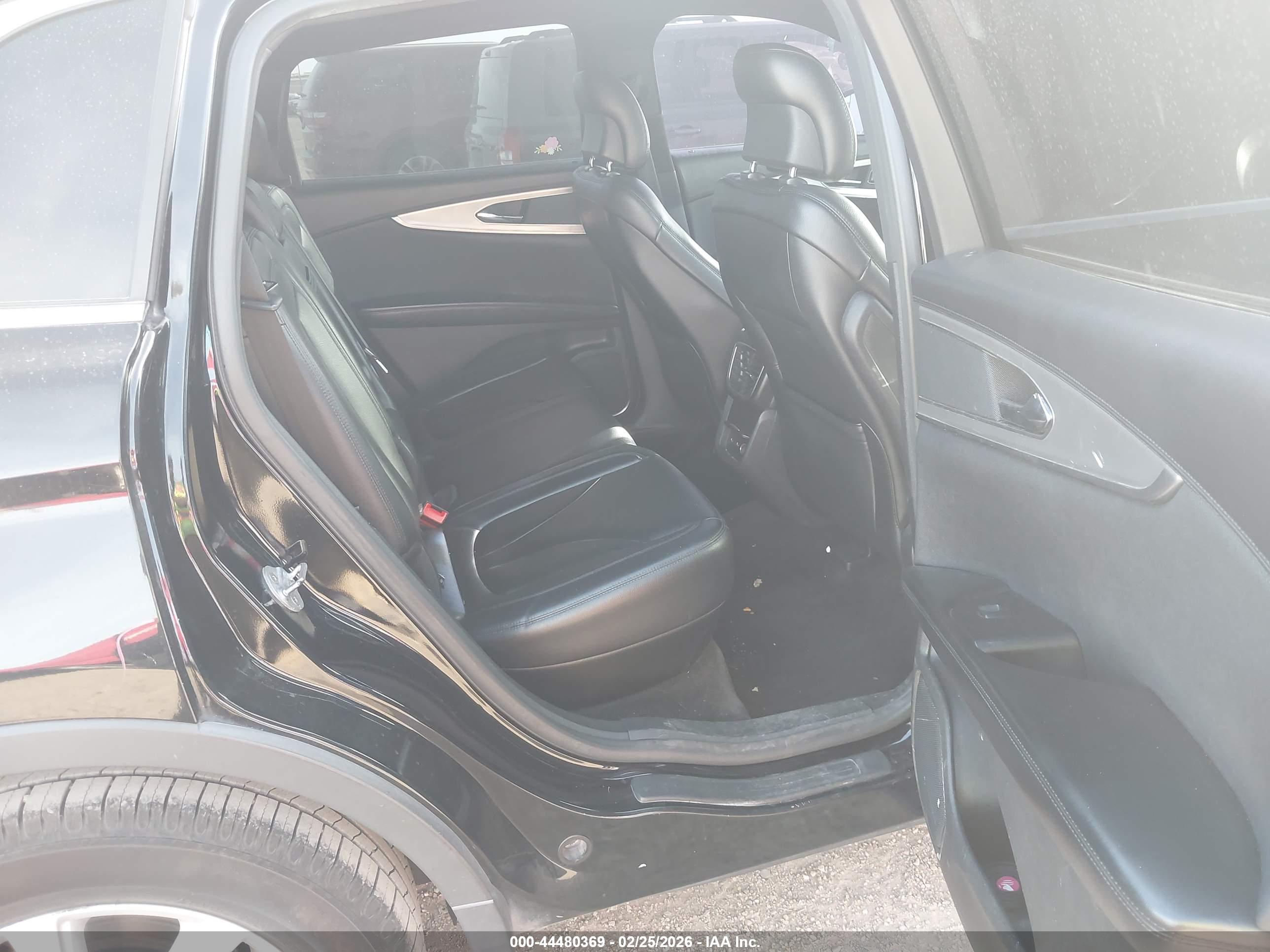 LINCOLN MKX image 8