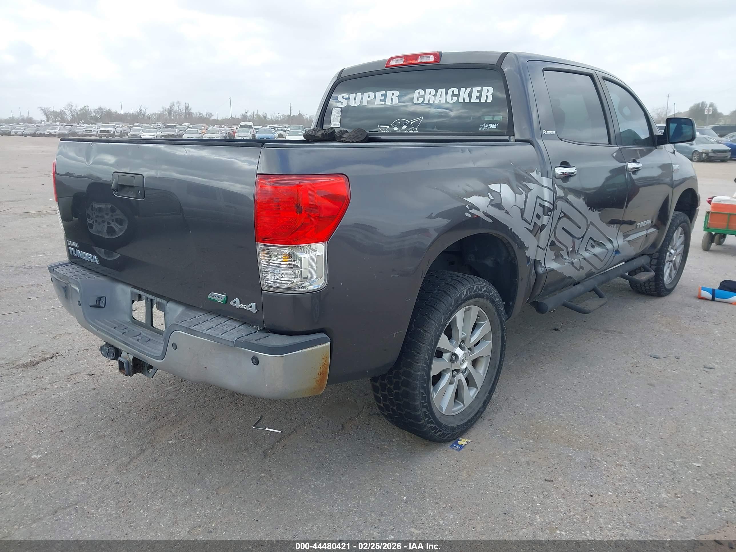 TOYOTA TUNDRA image 4