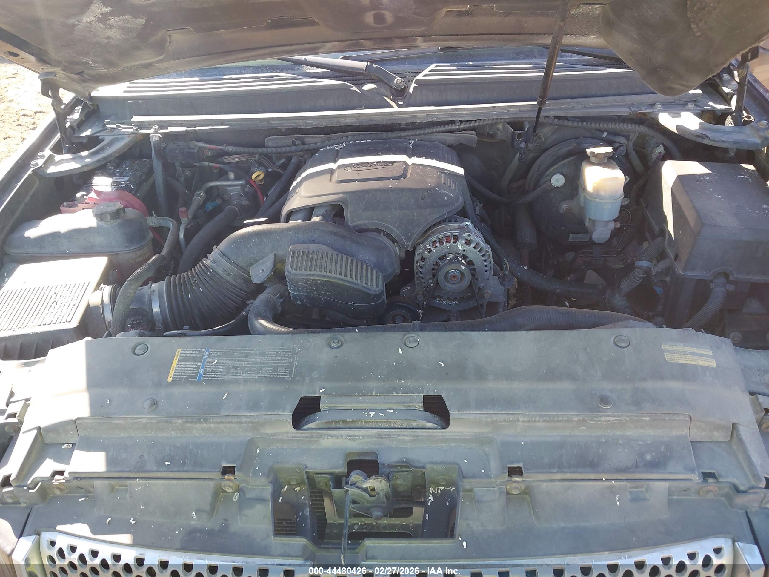 GMC YUKON image 10