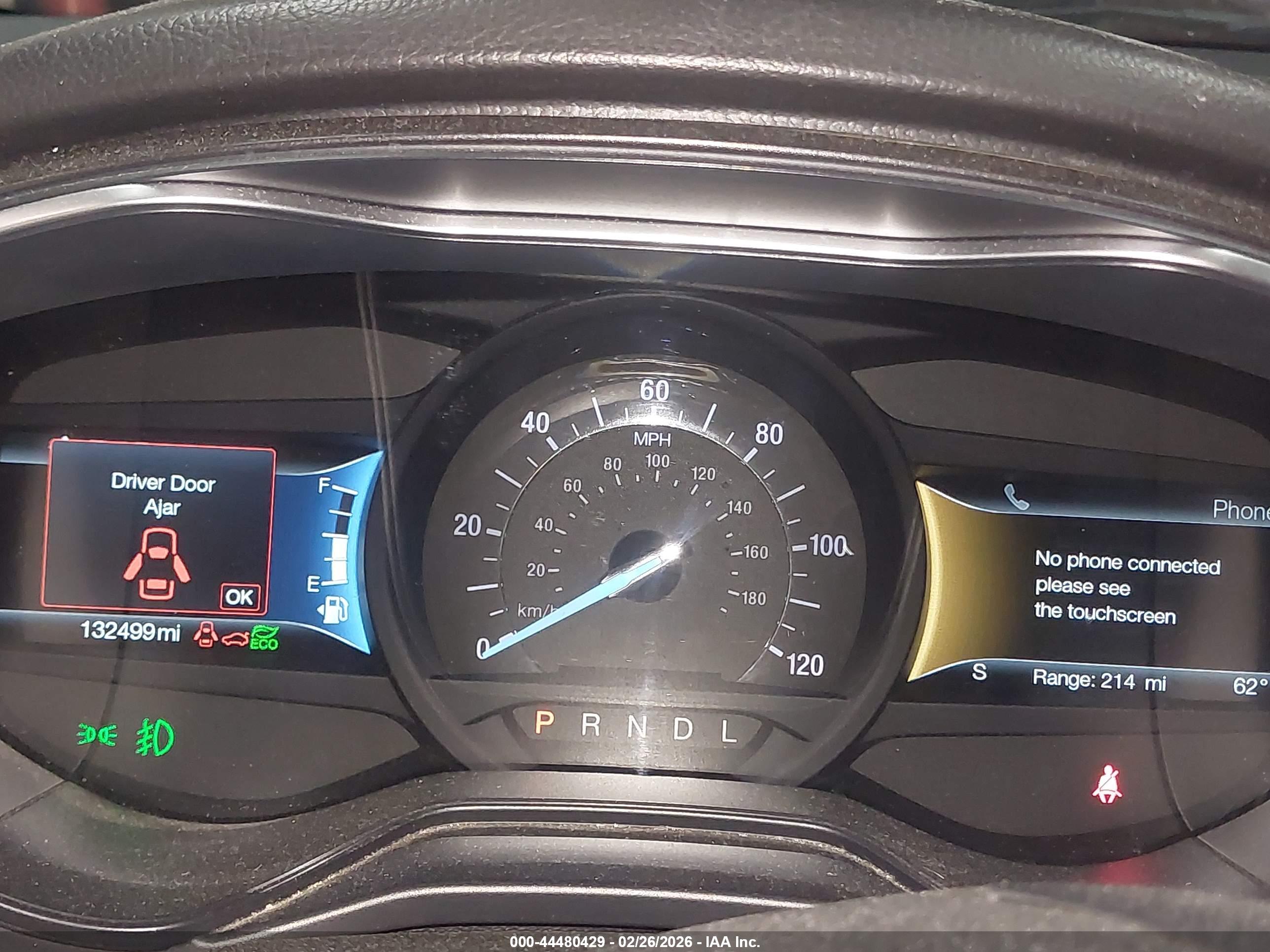 FORD FUSION image 7