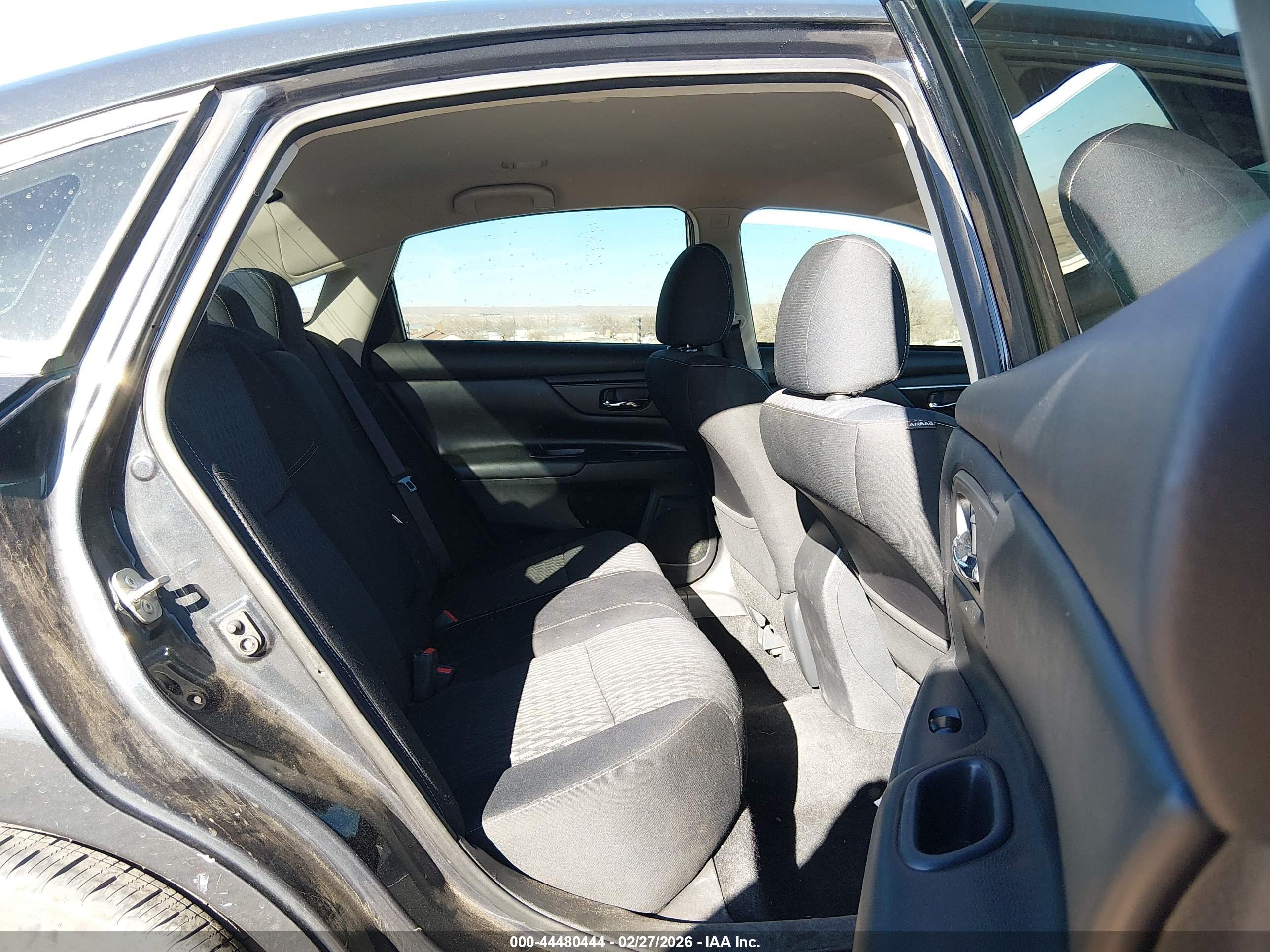 NISSAN ALTIMA image 8
