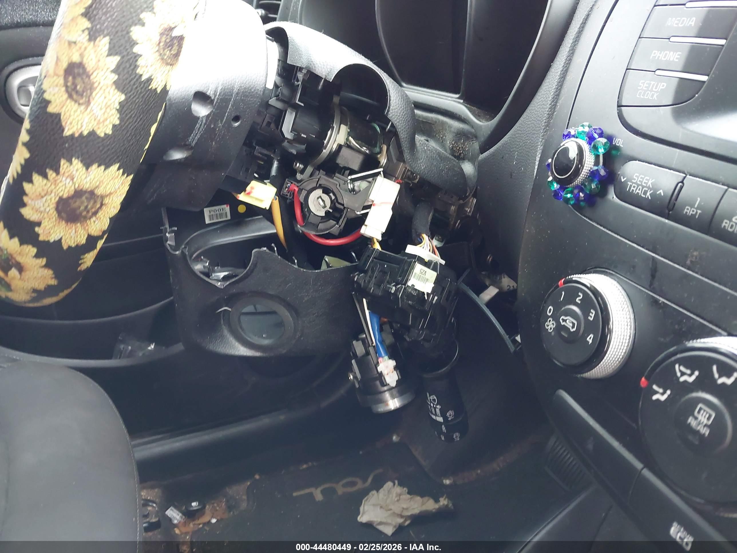 KIA SOUL image 6