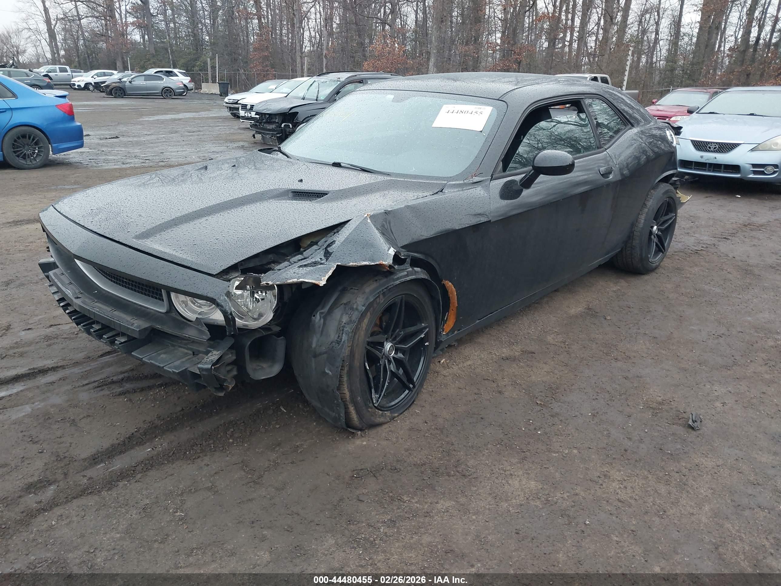 DODGE CHALLENGER image 2