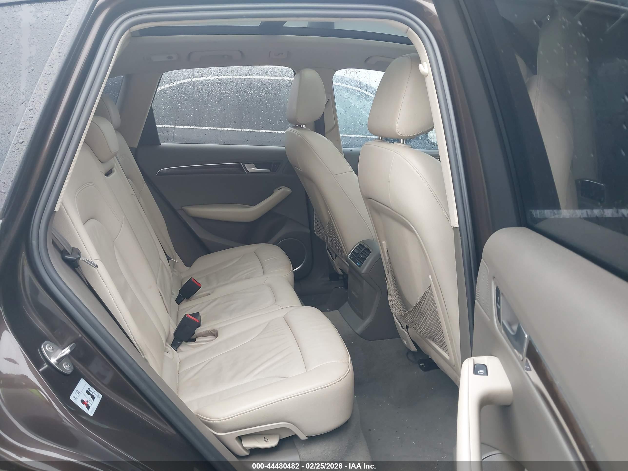 AUDI Q5 image 8
