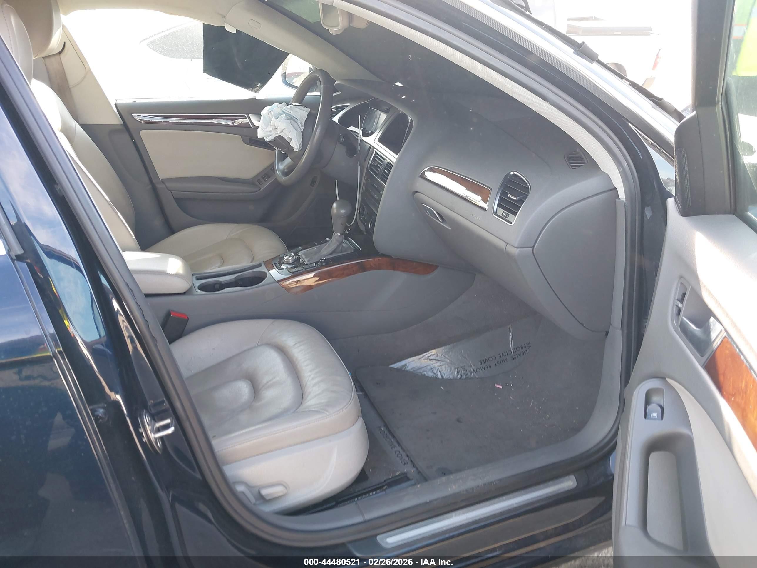AUDI A4 image 5