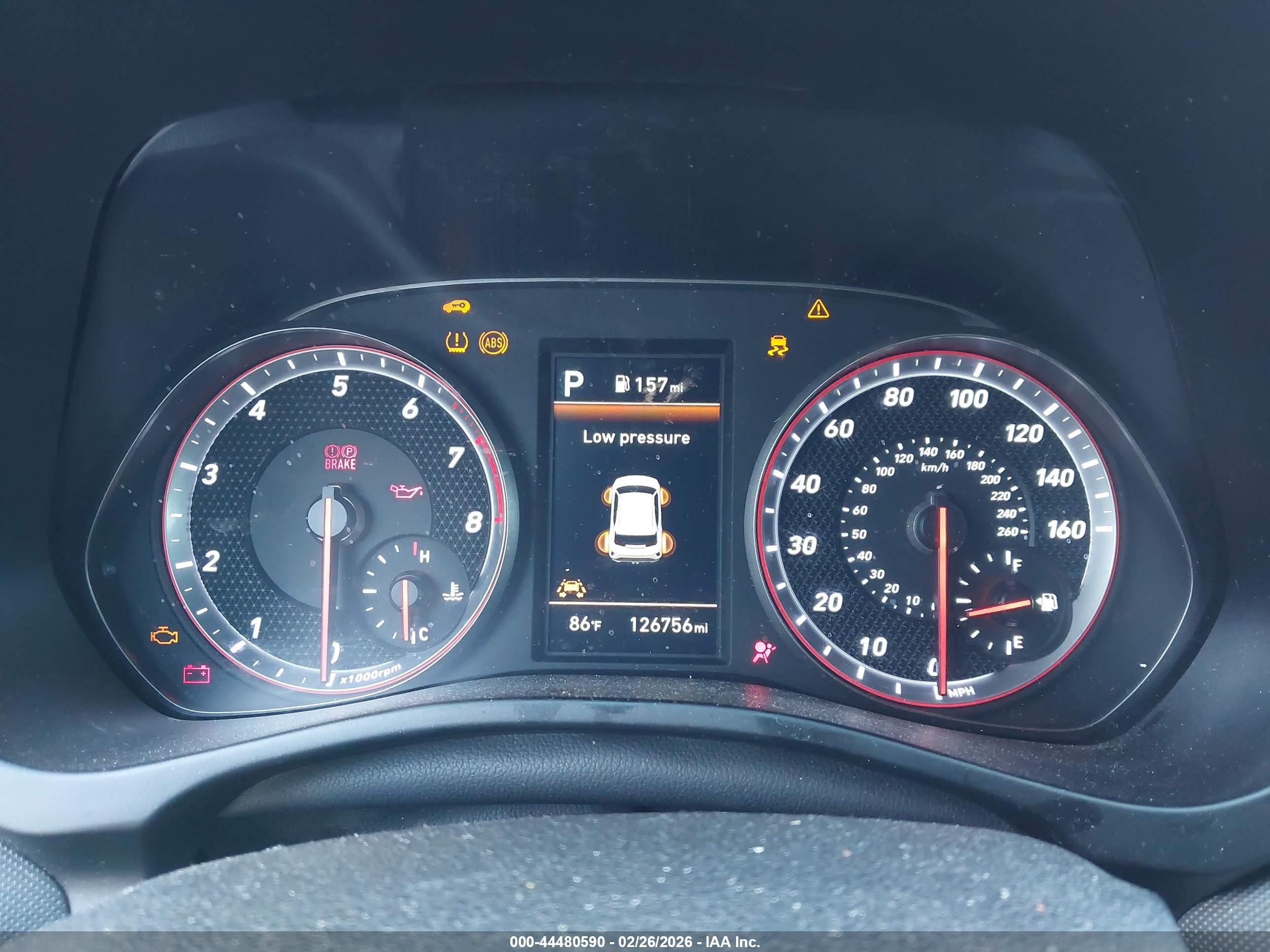 HYUNDAI VELOSTER image 7