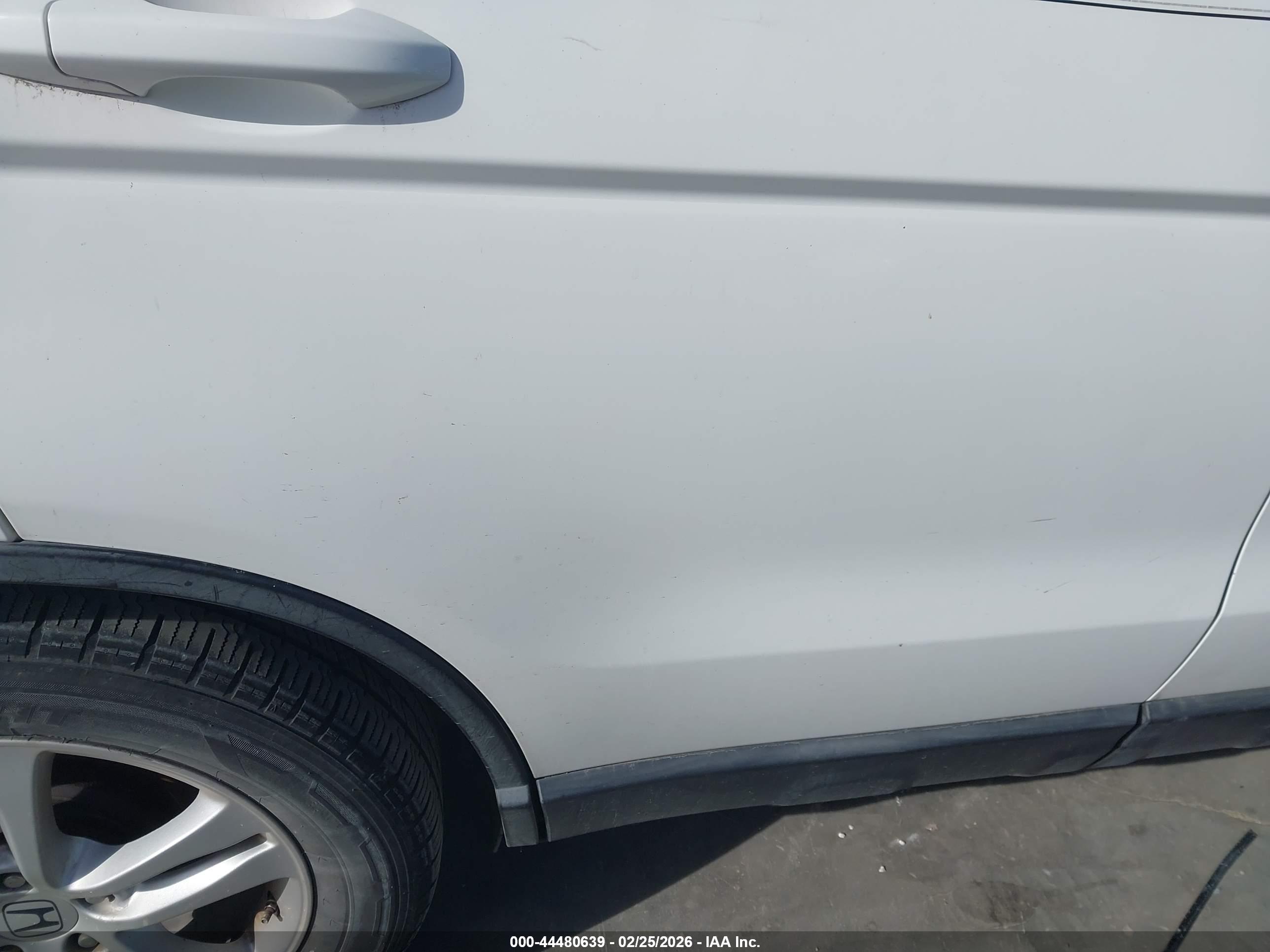 HONDA CR-V image 6