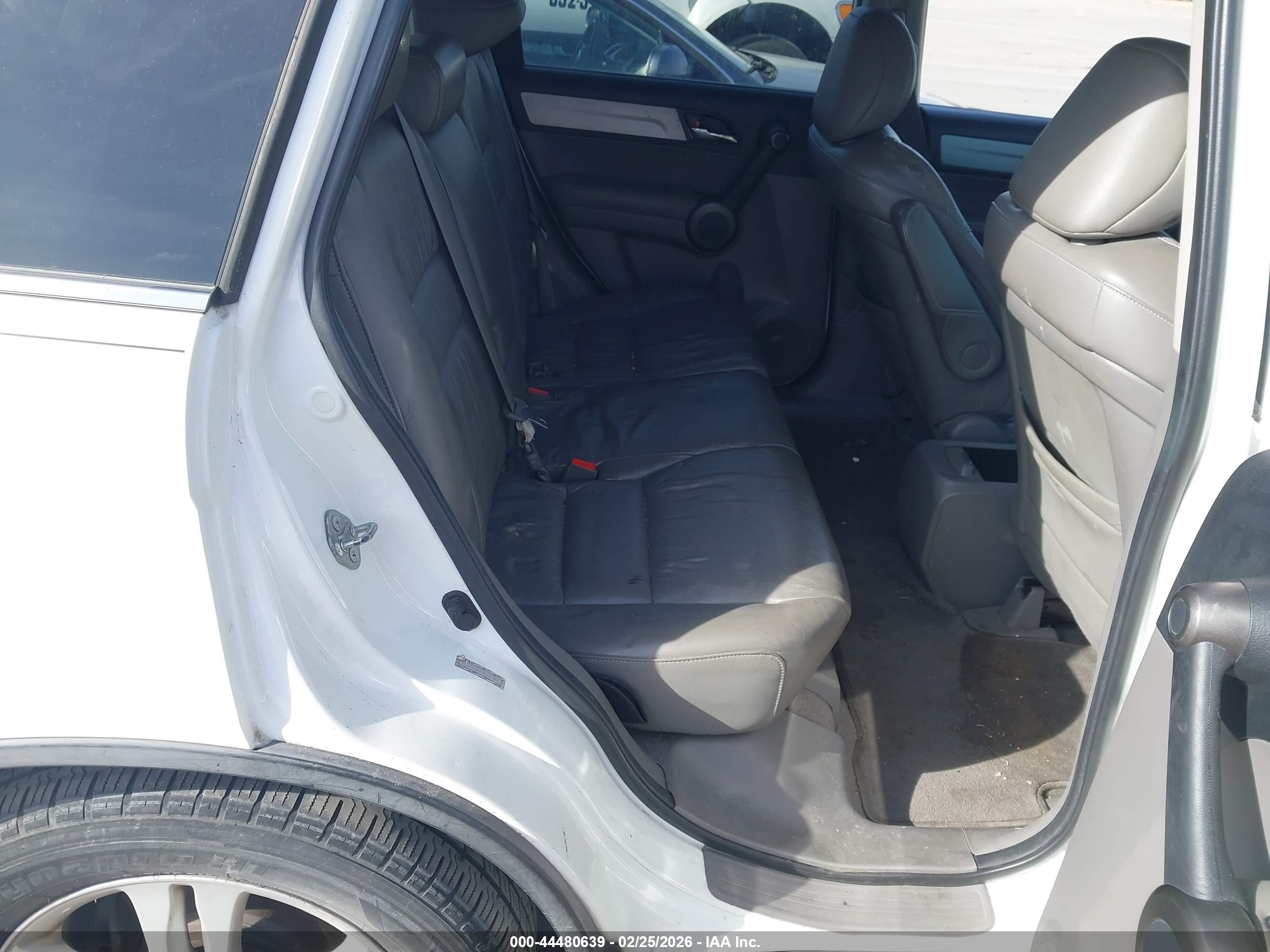 HONDA CR-V image 8