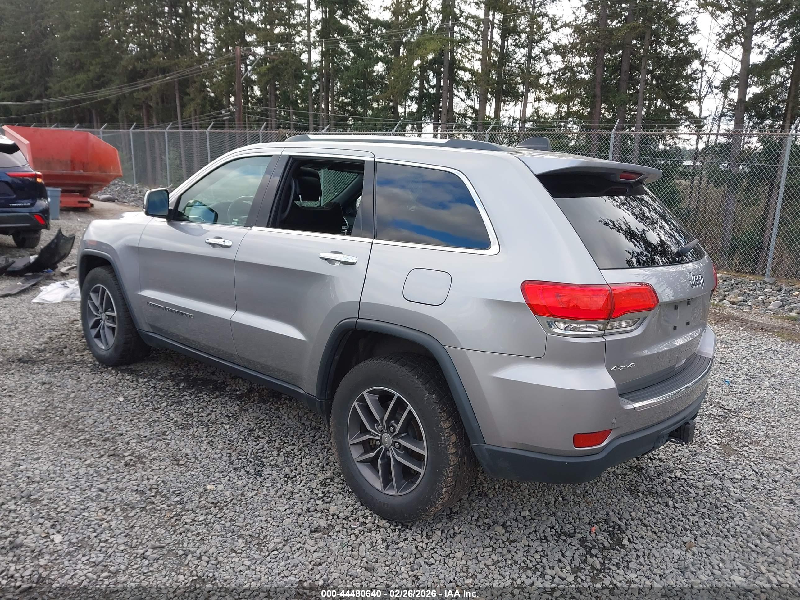 JEEP GRAND image 3
