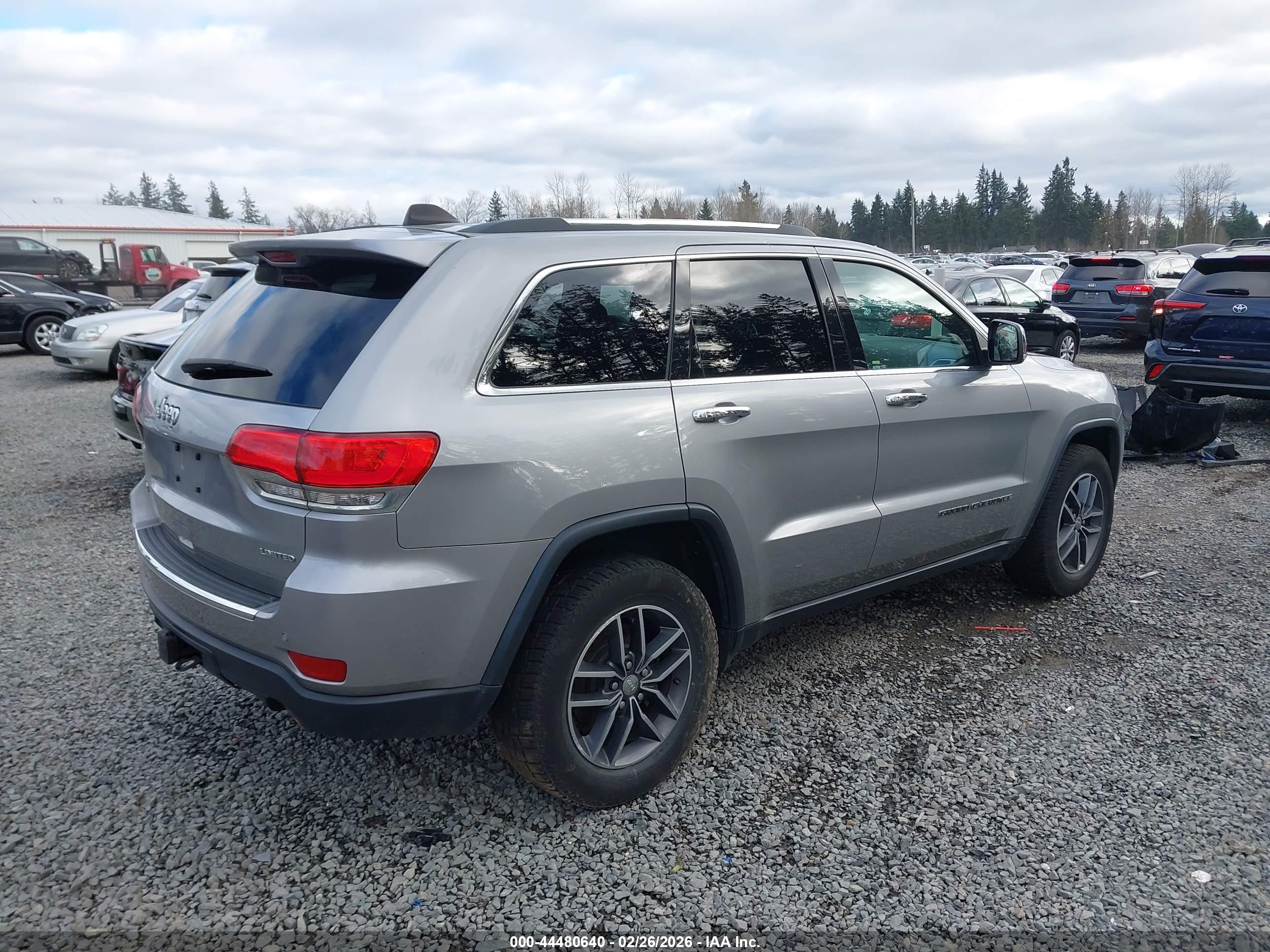 JEEP GRAND image 4