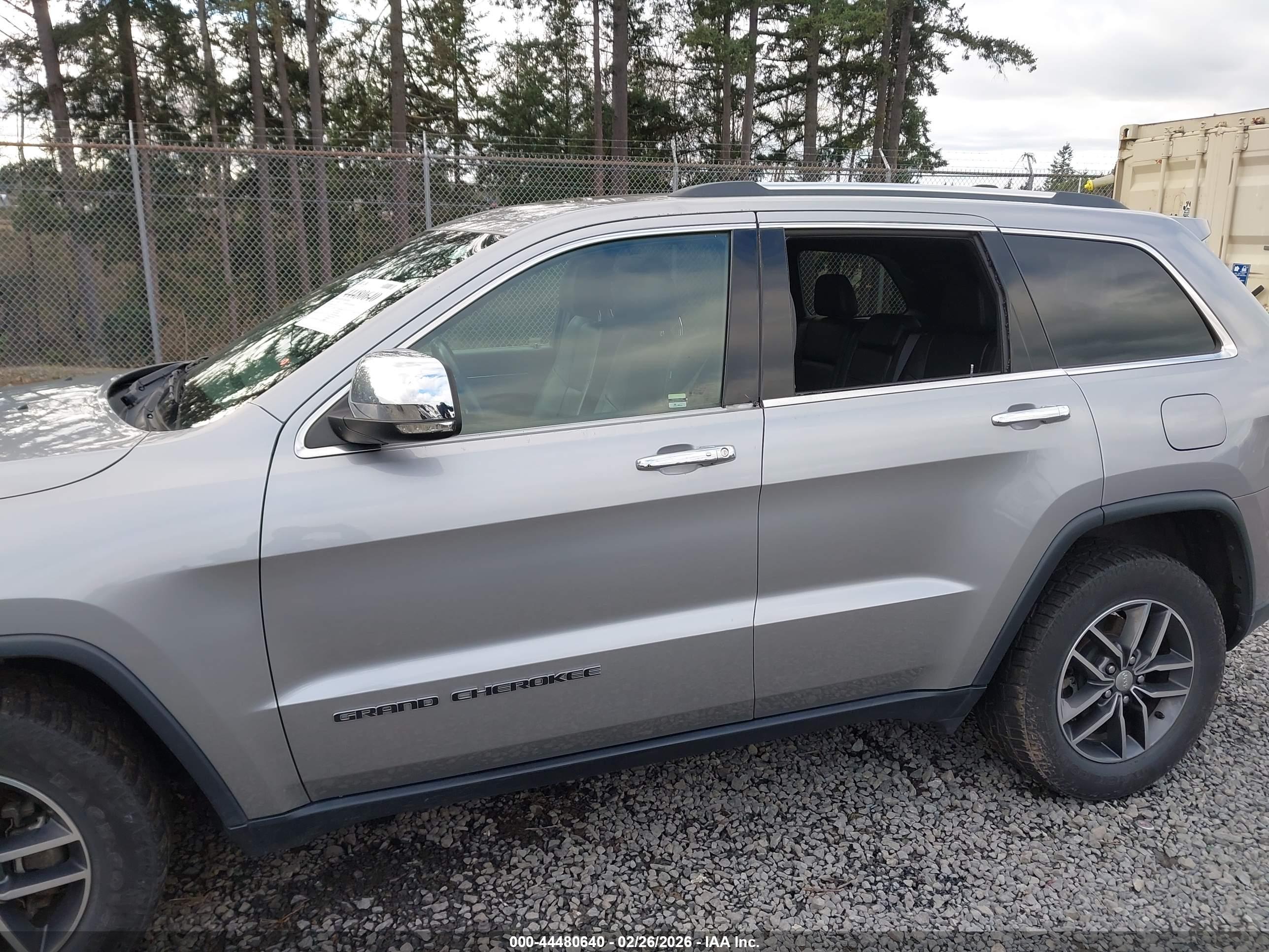 JEEP GRAND image 6