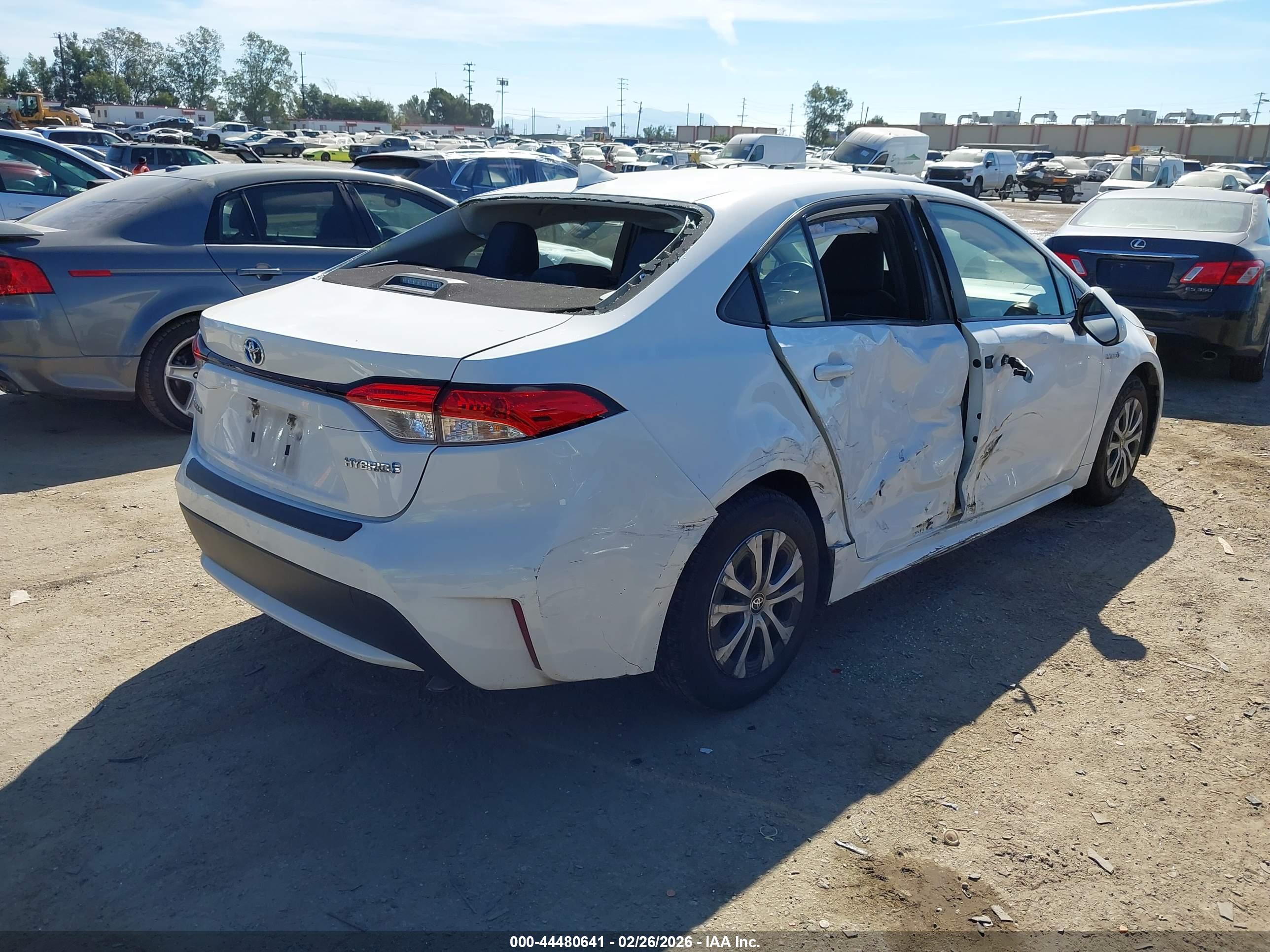 TOYOTA COROLLA image 4