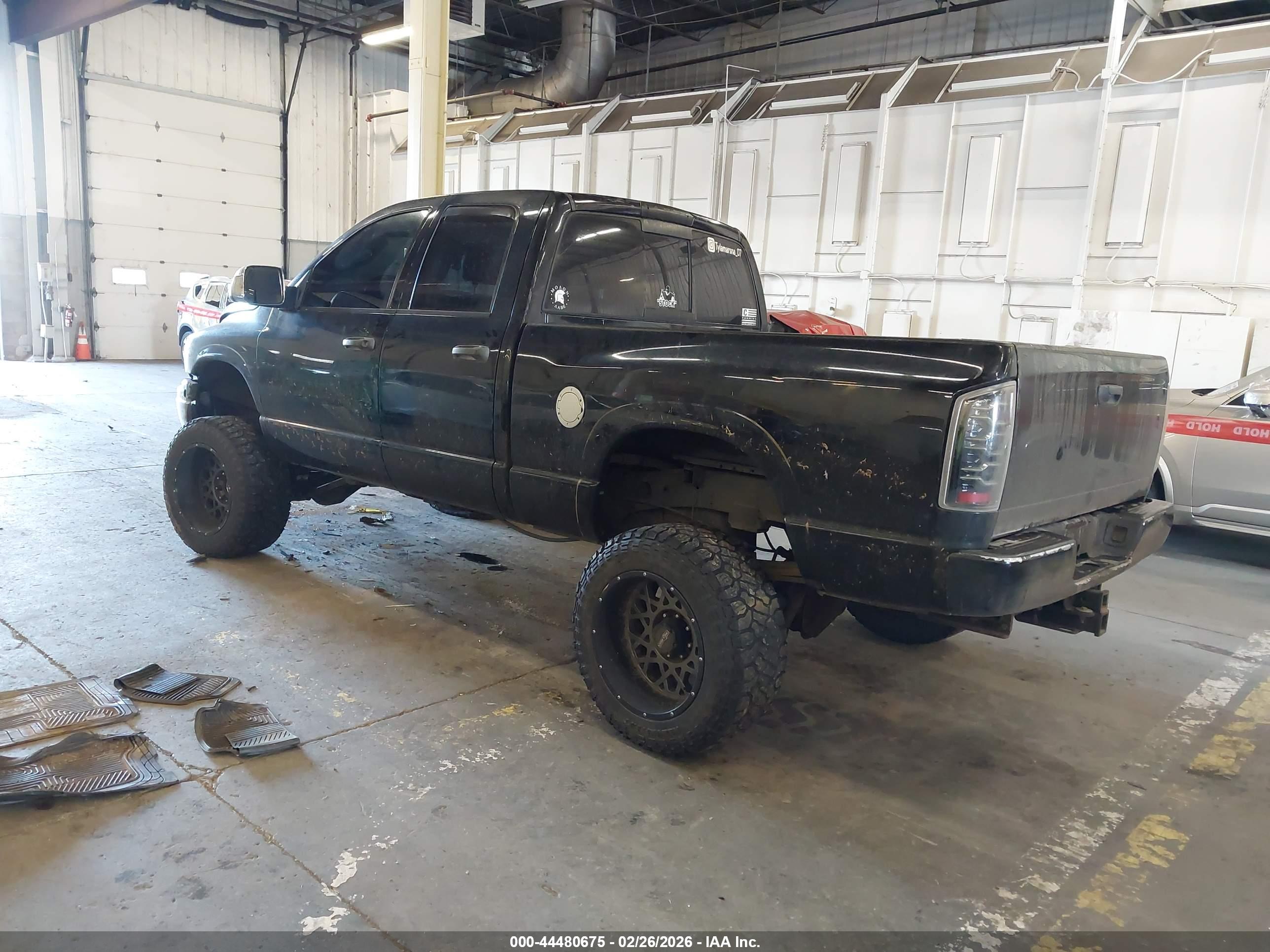 DODGE RAM image 3