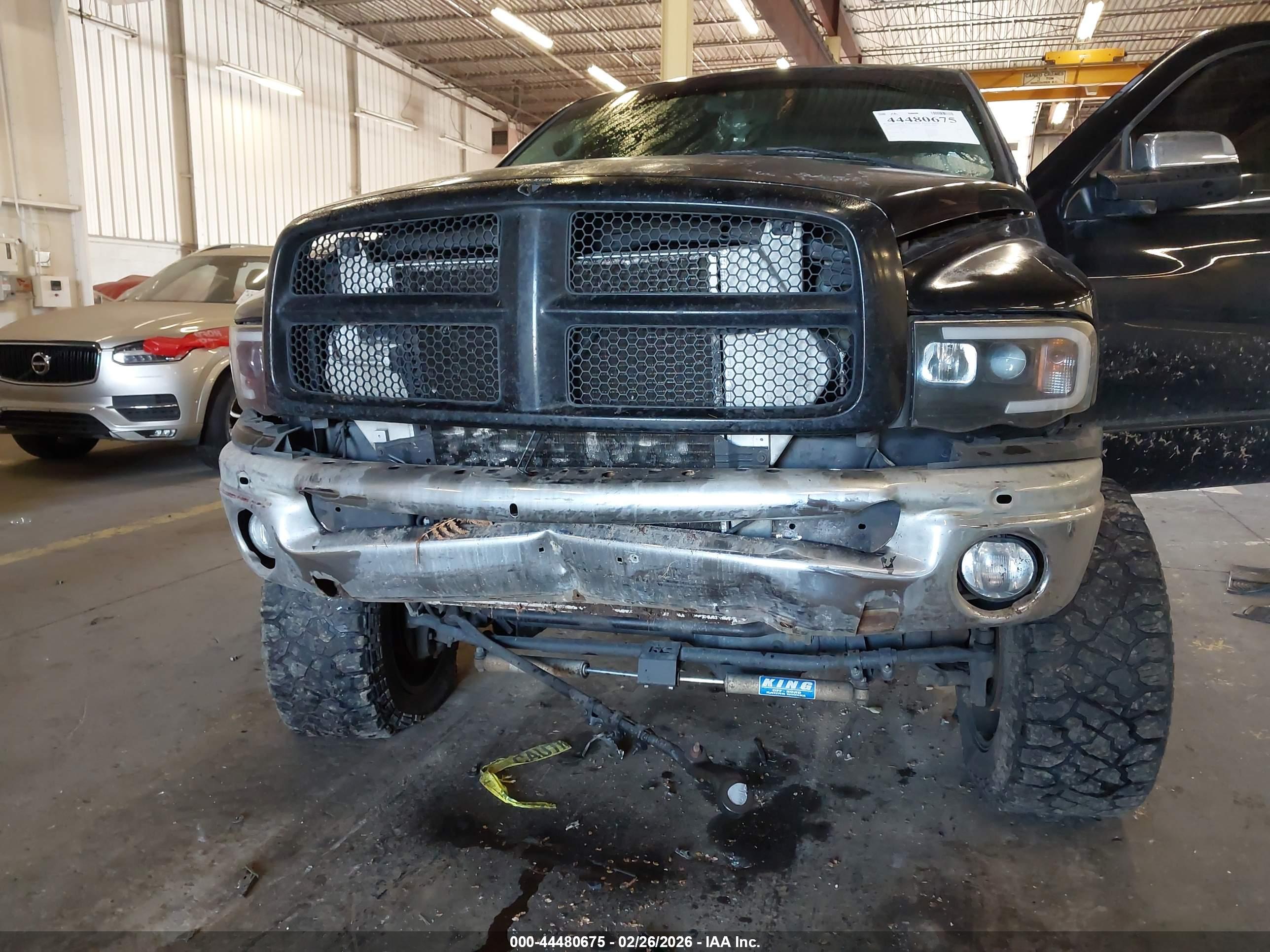 DODGE RAM image 6